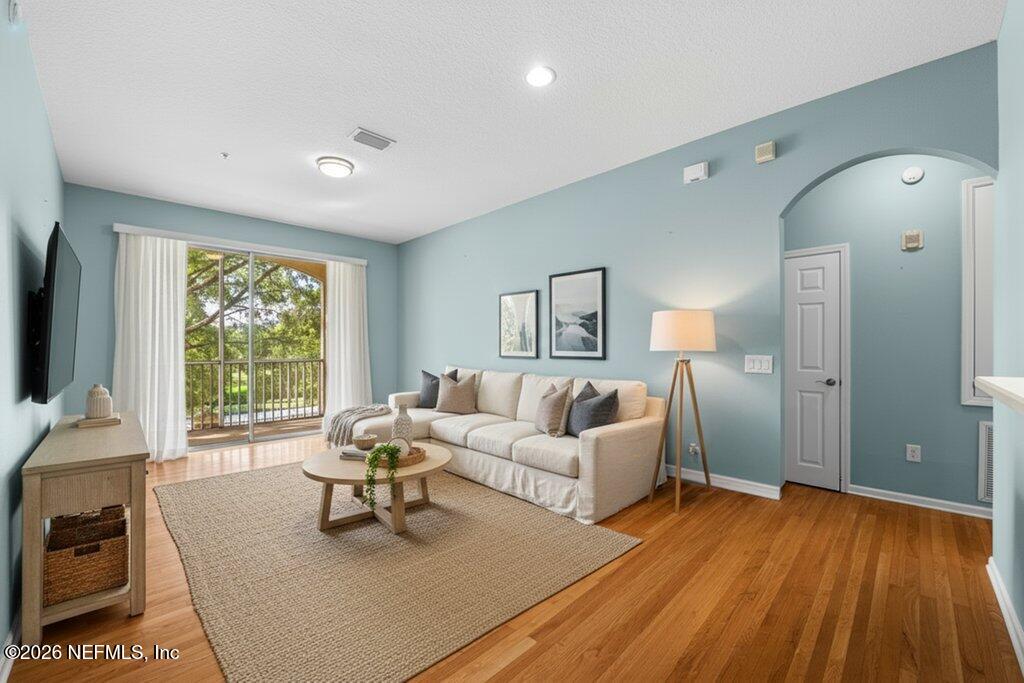 7801 Point Meadows Drive 8202 — photo