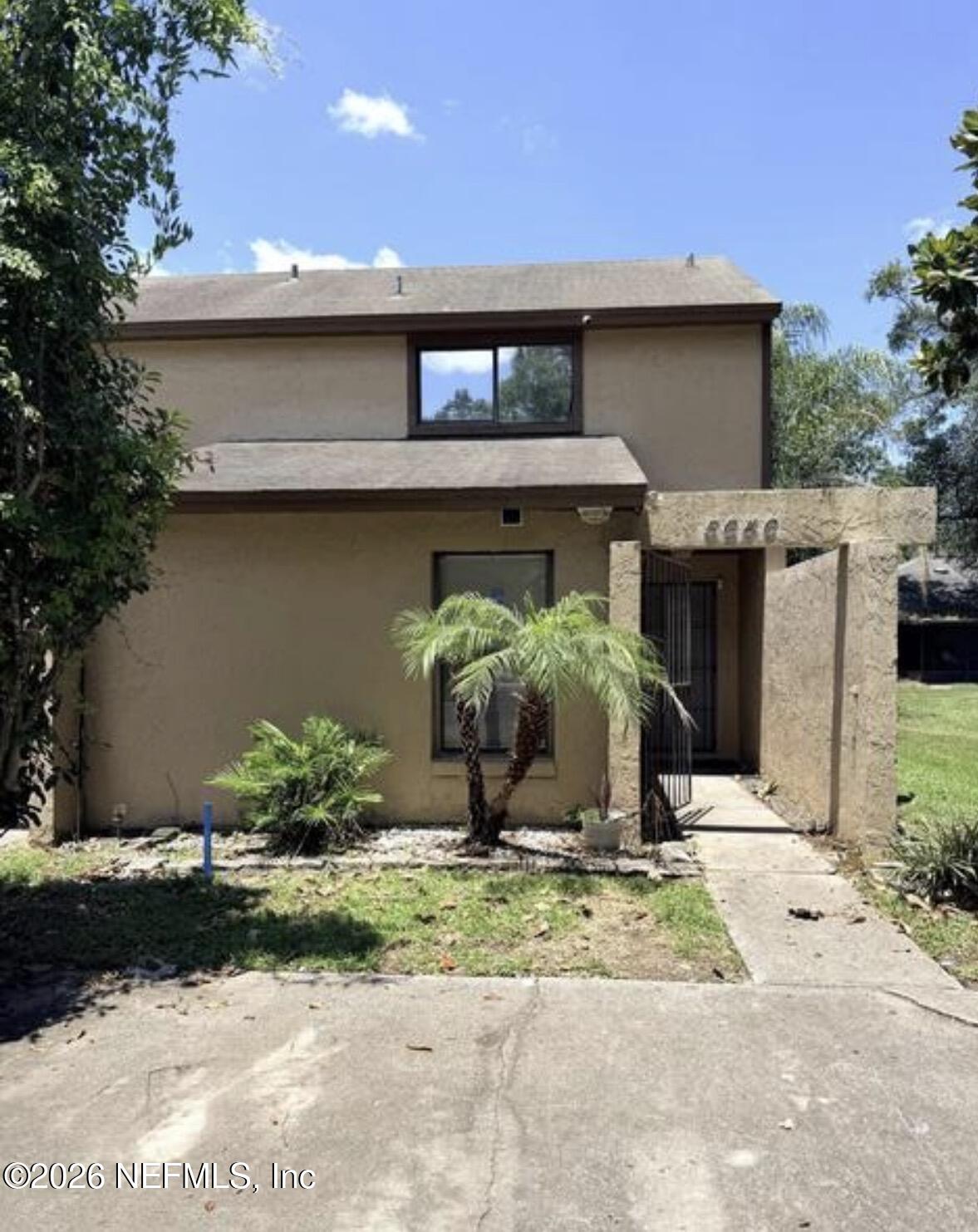 5646 Pinebay Circle S — photo