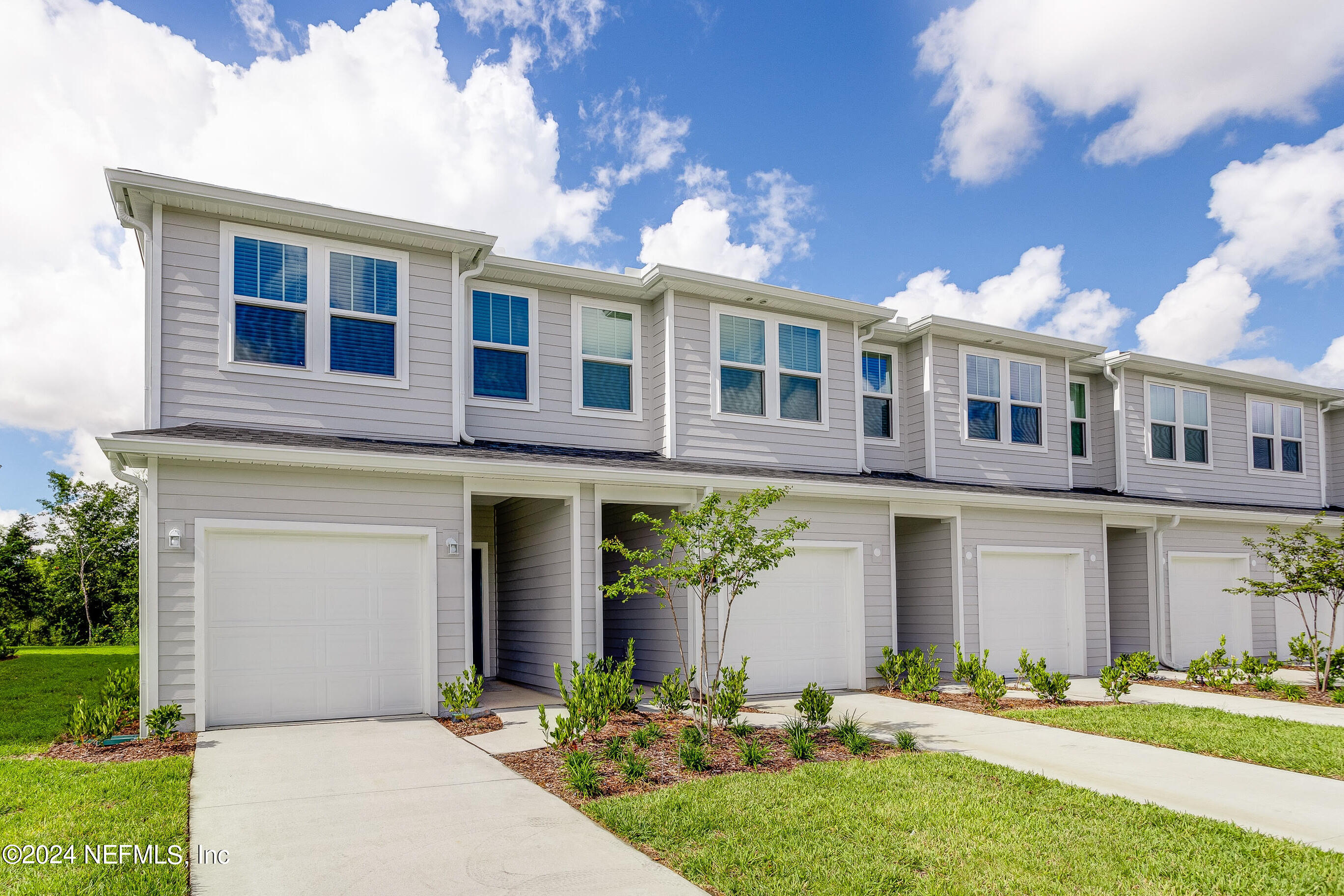 4738 Tigers Eye Court — photo