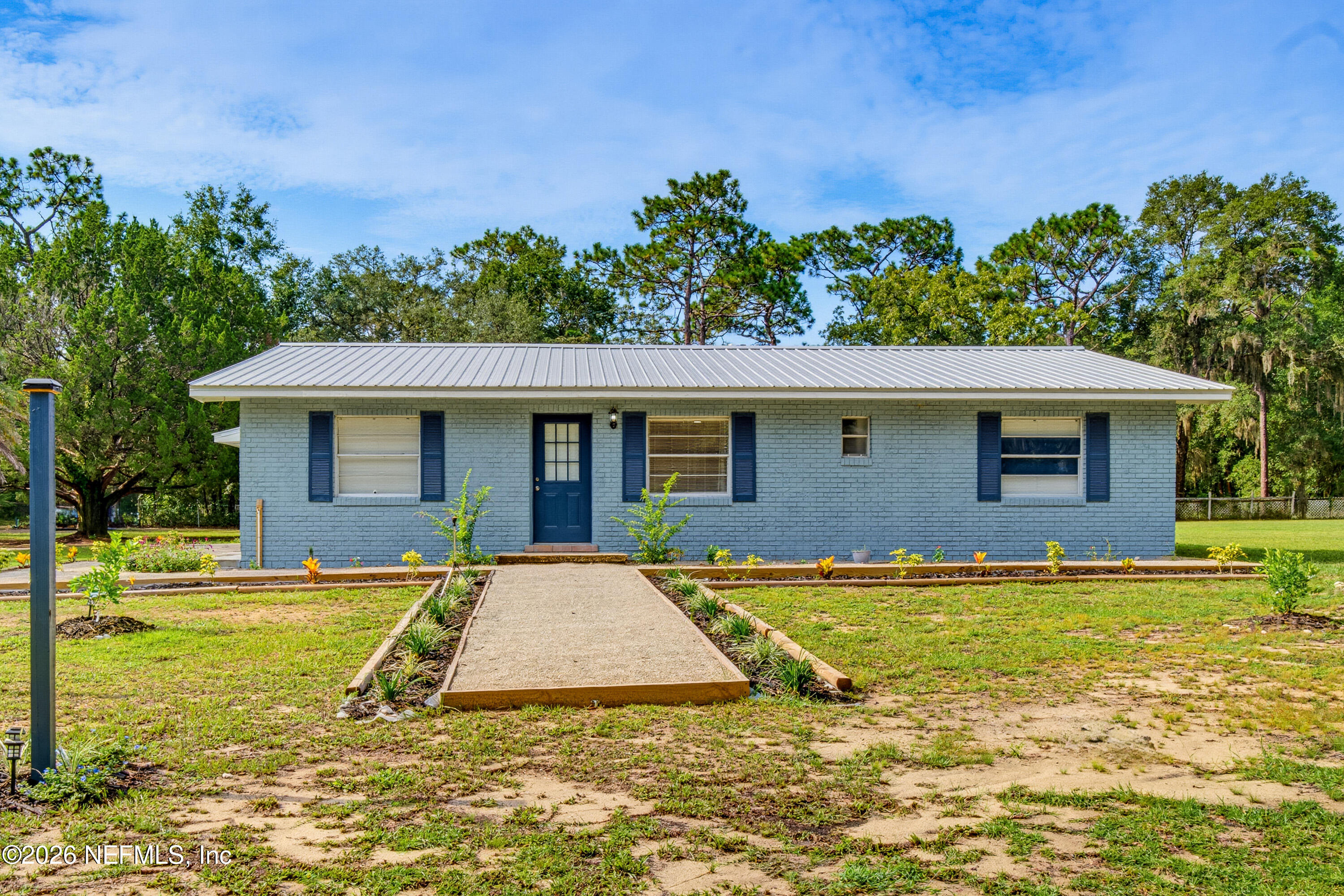 125 Hart Lake Drive — photo