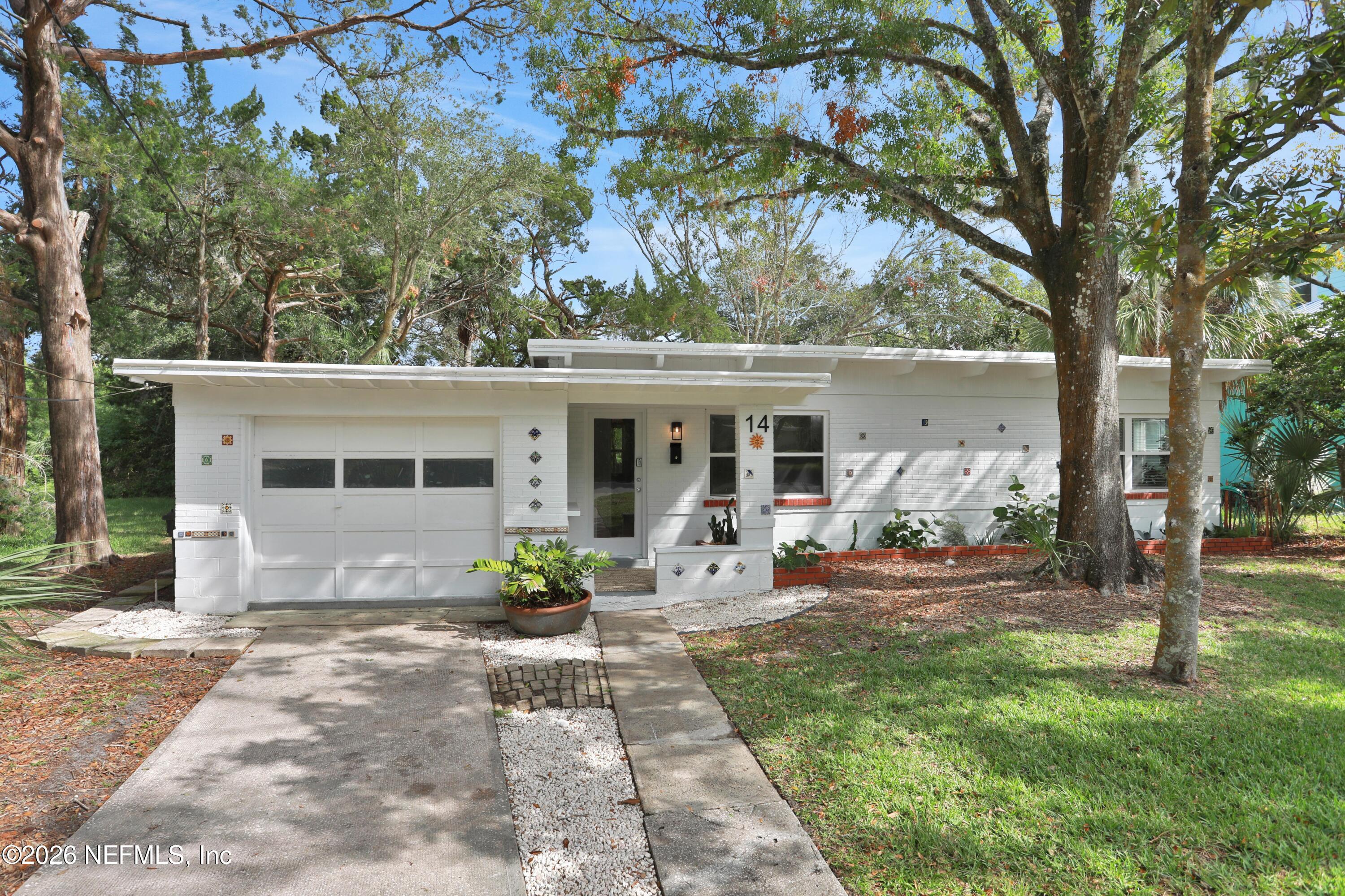 14 Coquina Avenue — photo