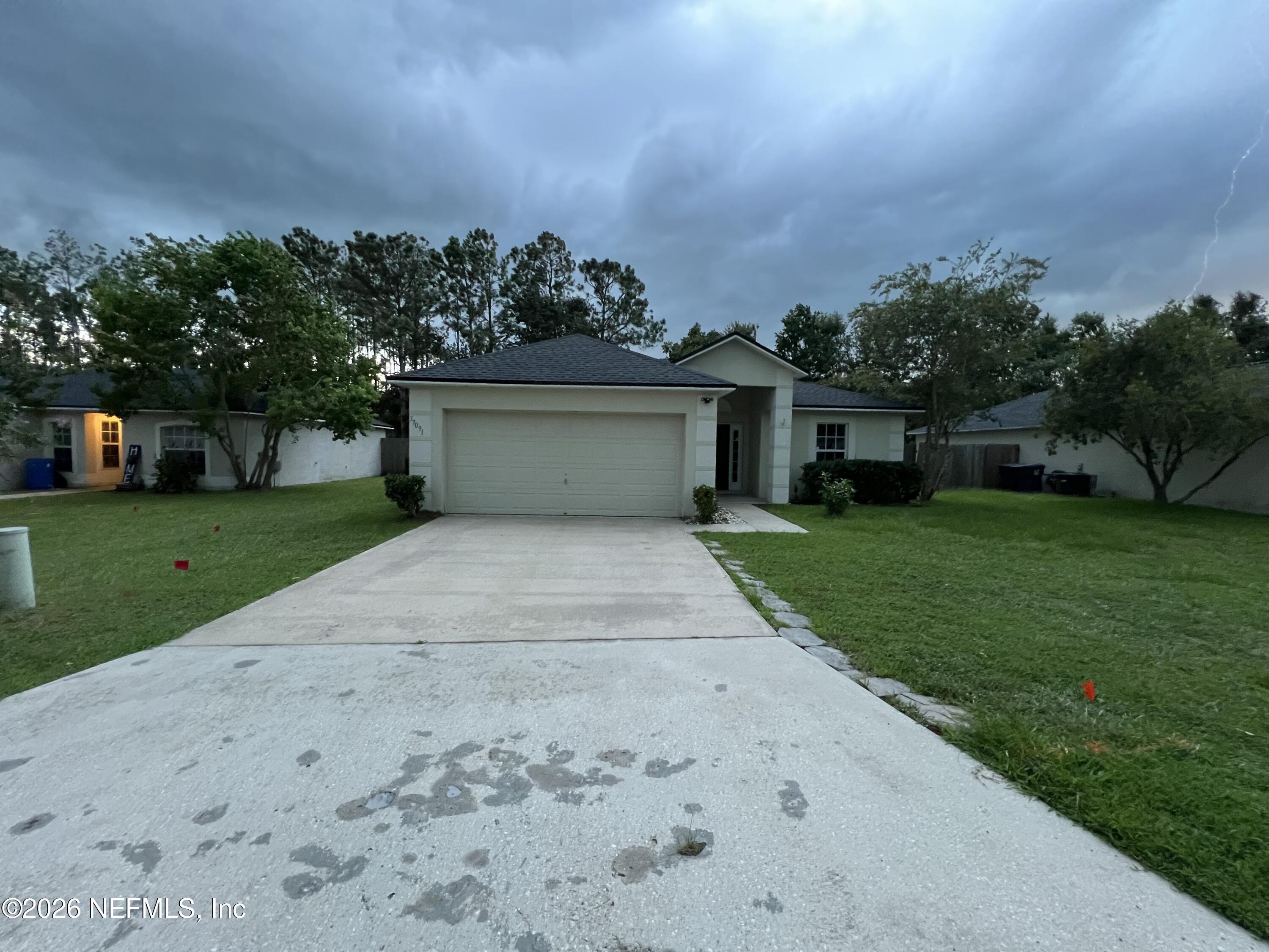37091 Southern Glen Way — photo