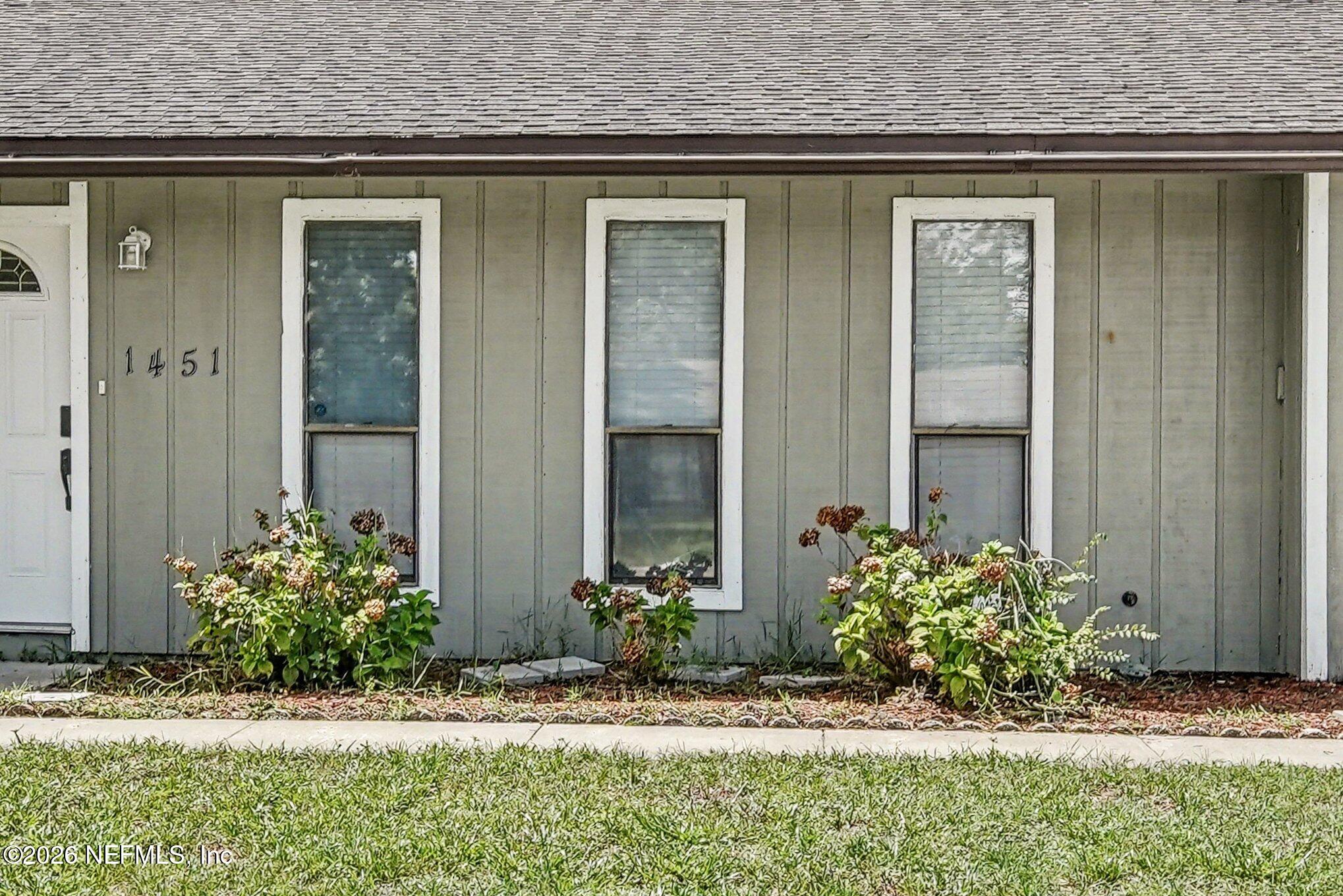 1451 Butte Court — photo