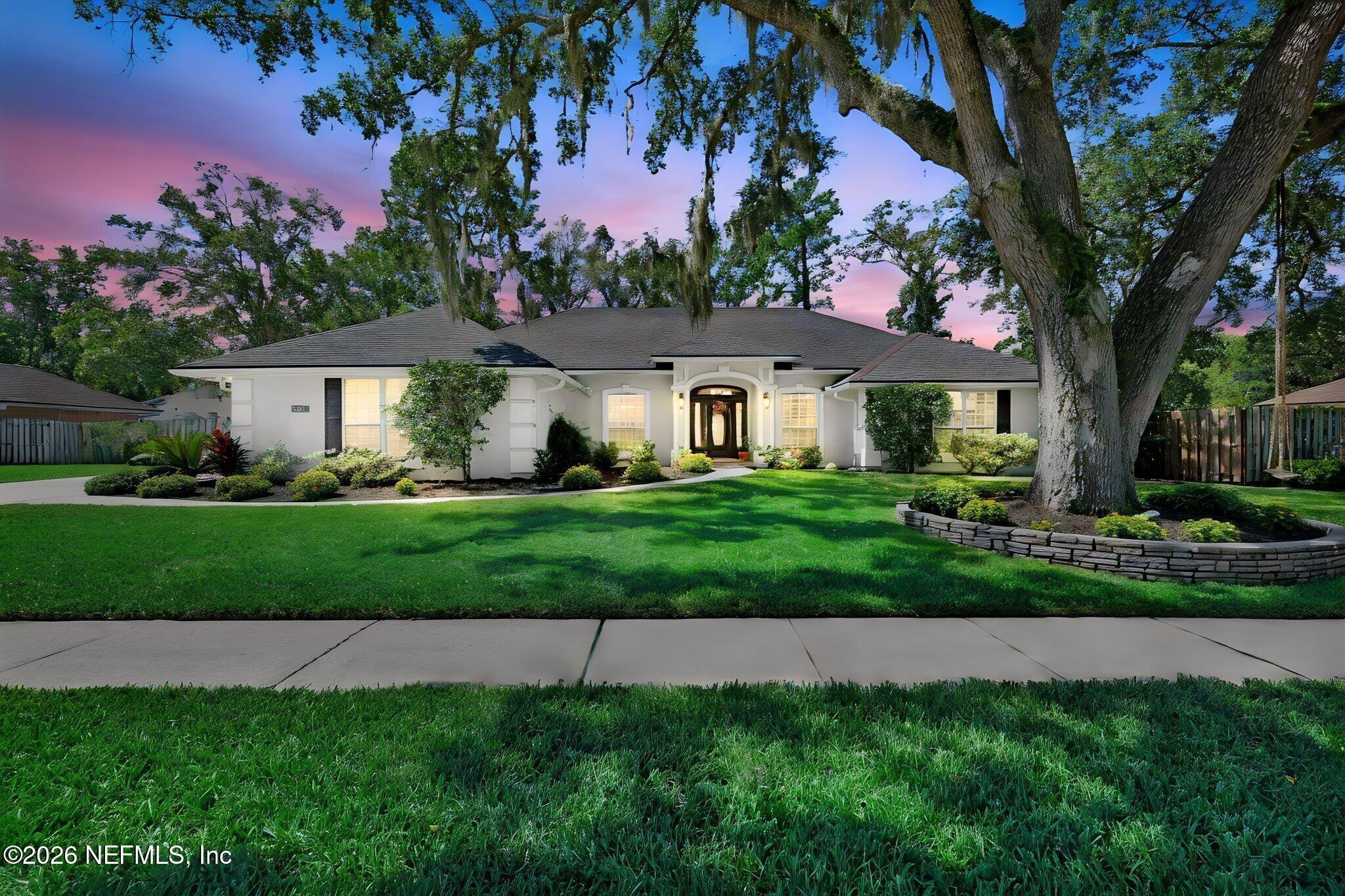 1875 Plantation Oaks Drive — photo