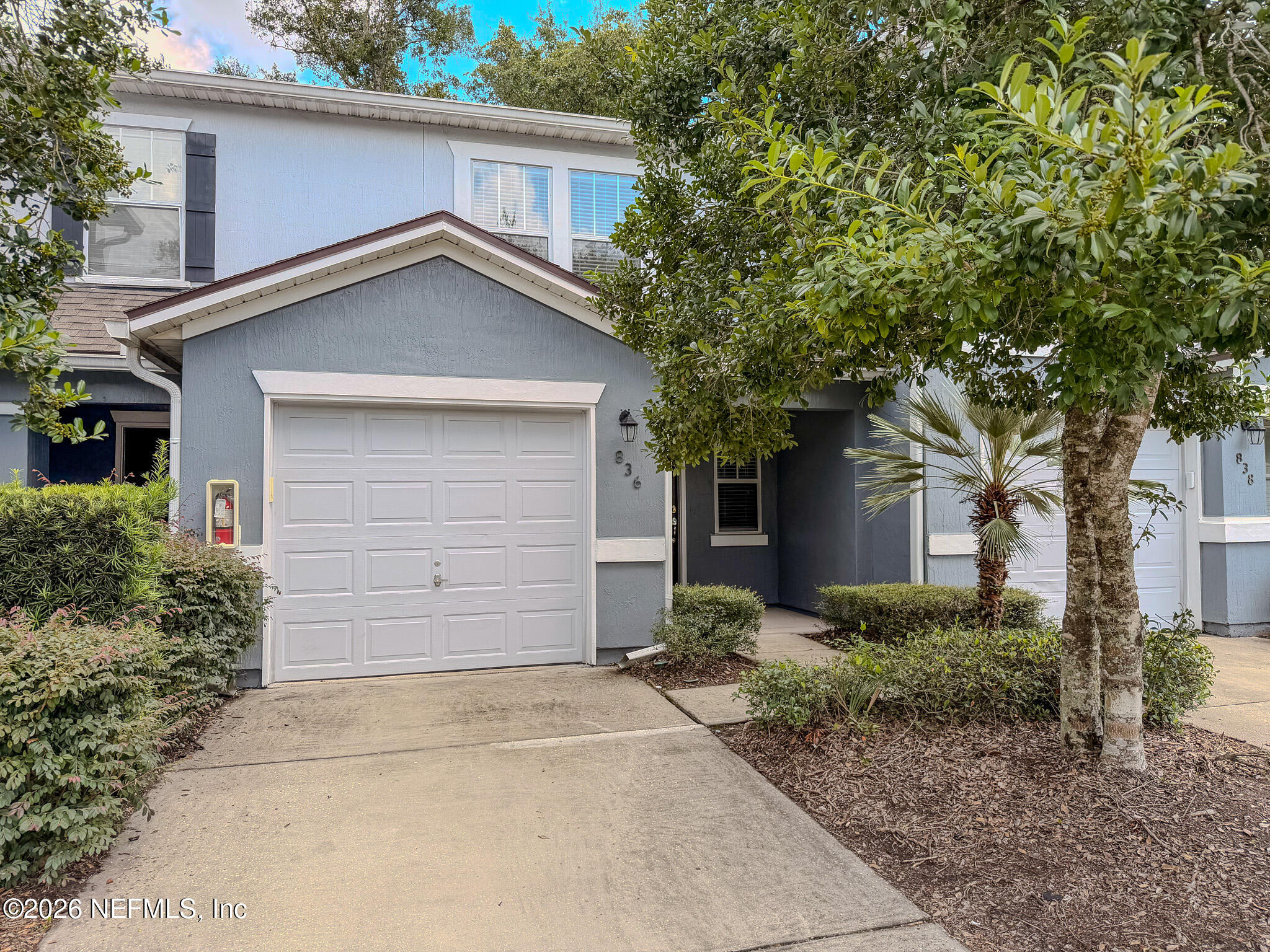 836 Black Cherry Drive S — photo