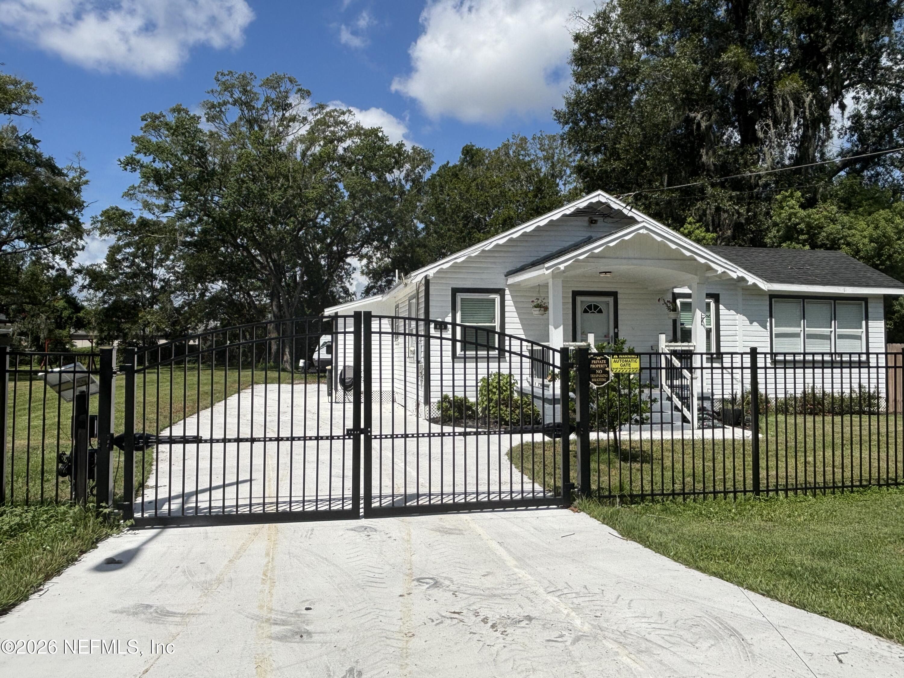 830 W Palm Avenue — photo