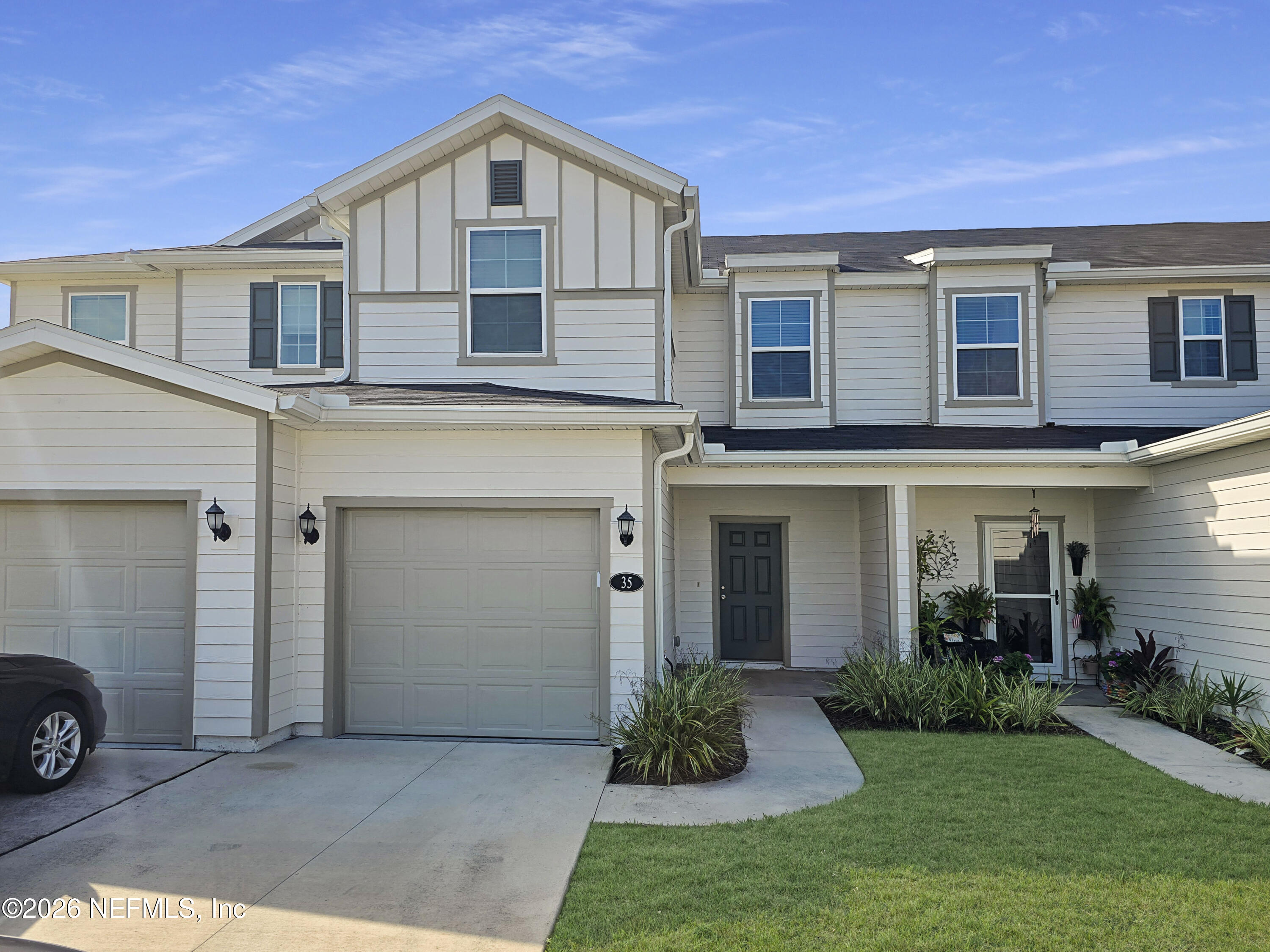 35 Mustard Hill Court — photo
