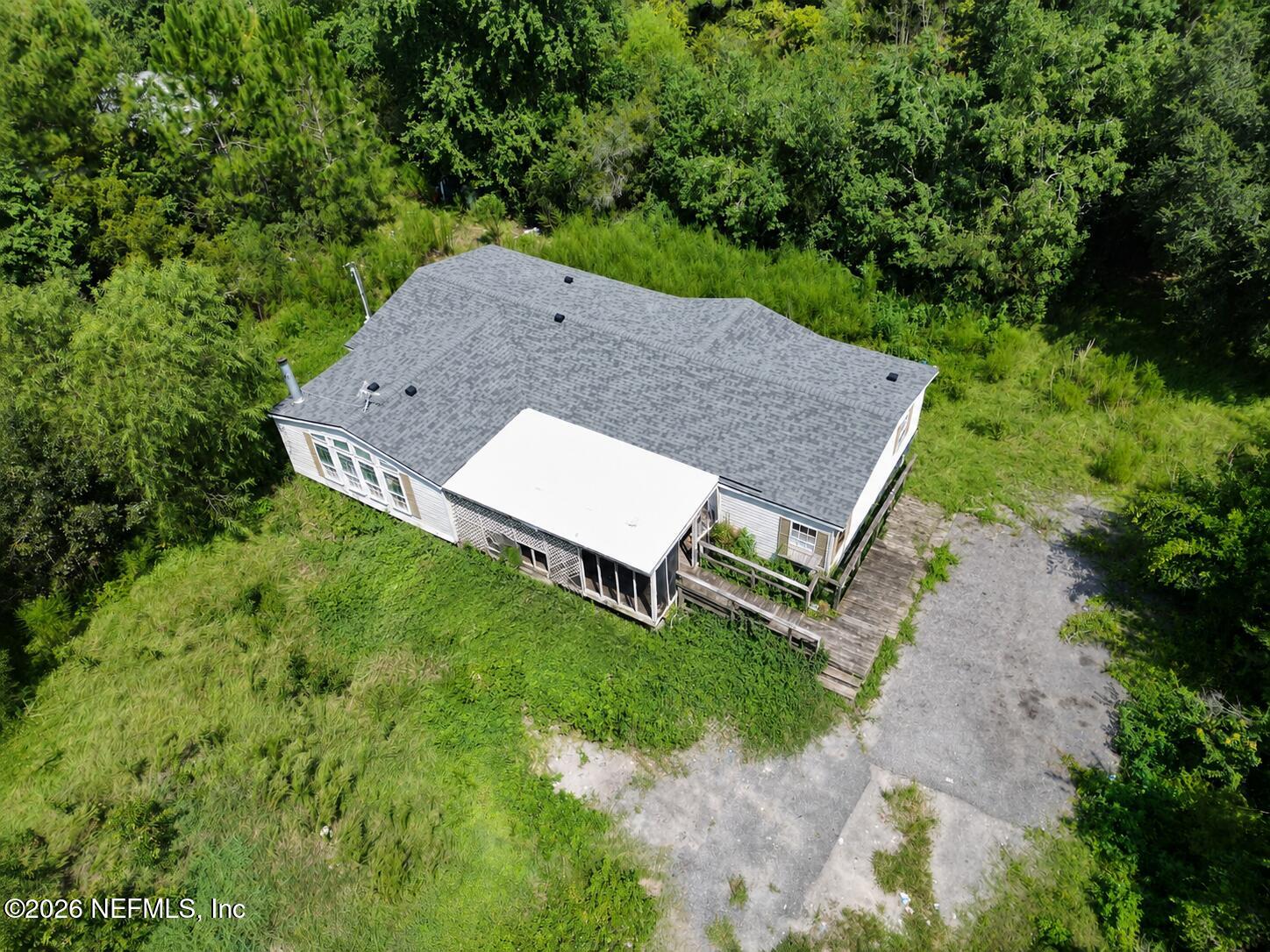 4910 Bamboo Street — photo