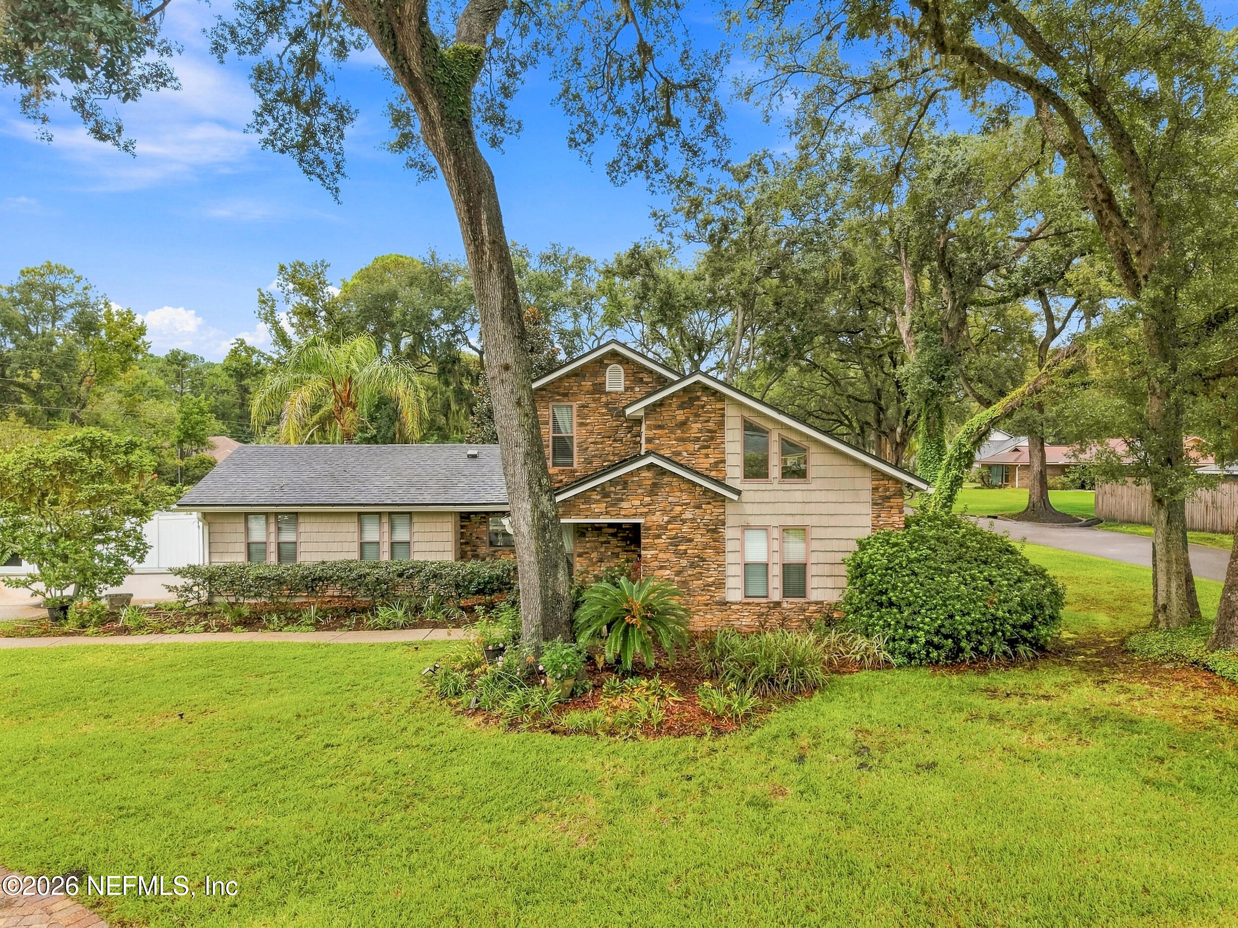 1407 Rivergate Drive — photo
