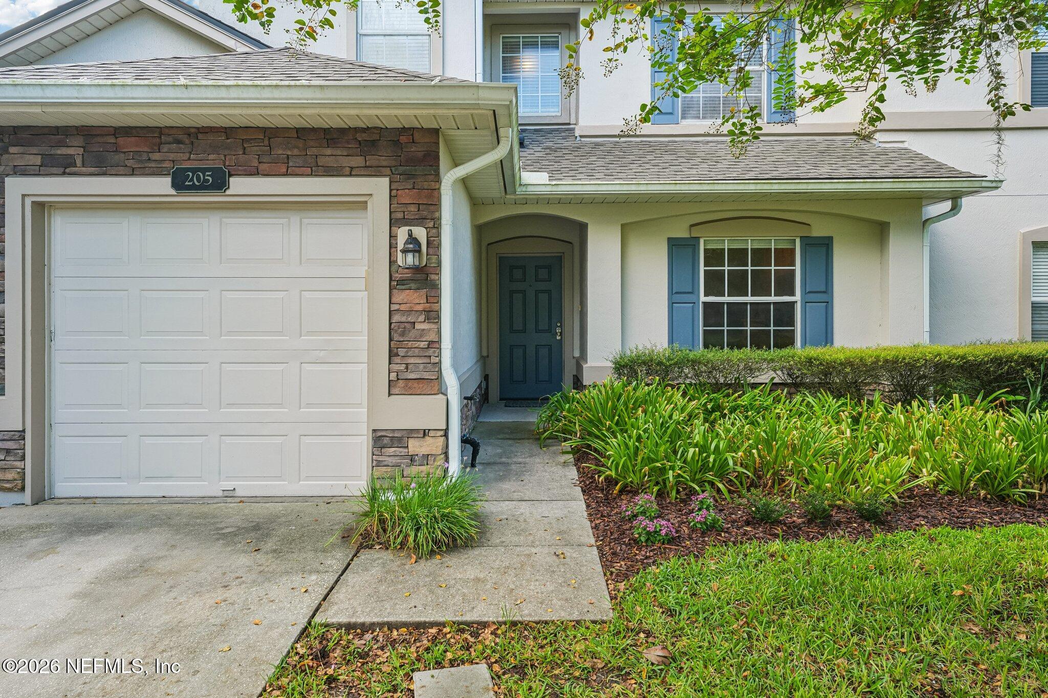 205 Wooded Crossing Circle — photo