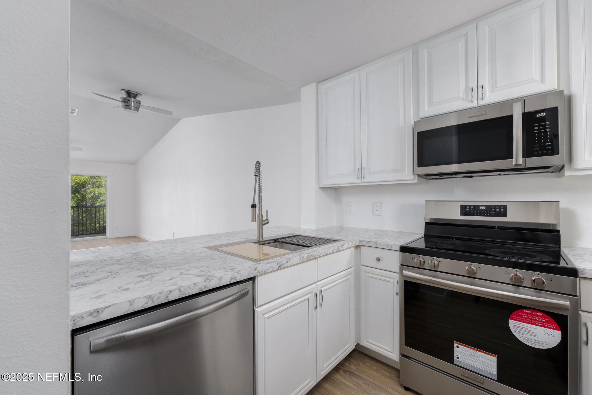 19 Arbor Club Drive 319 — photo