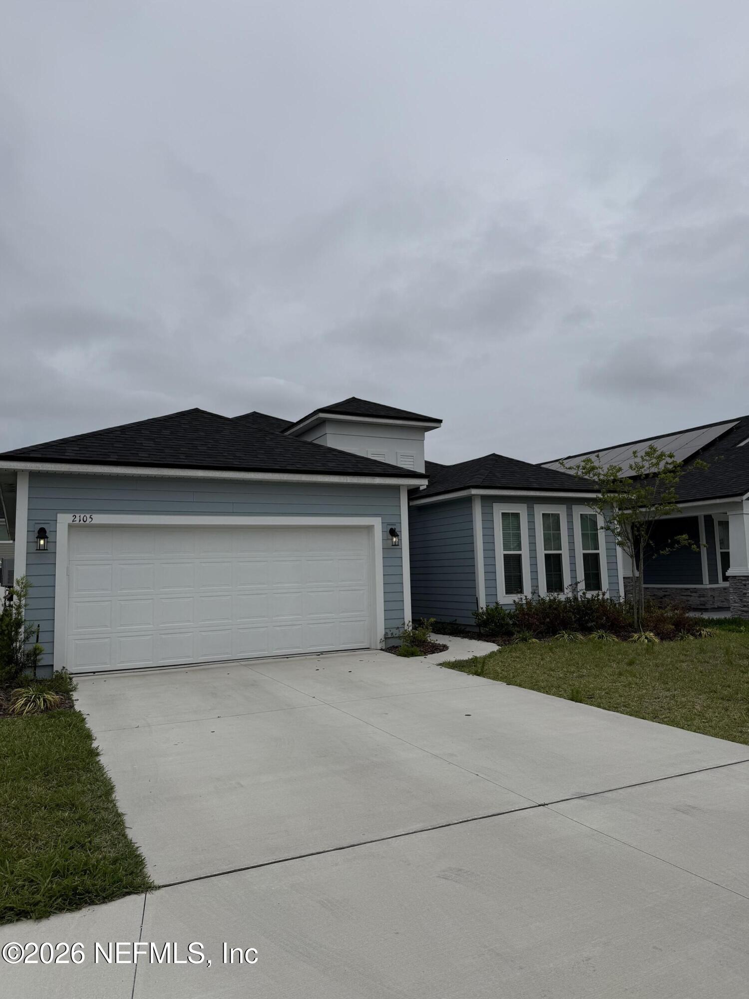 2105 Featheredge Way — photo