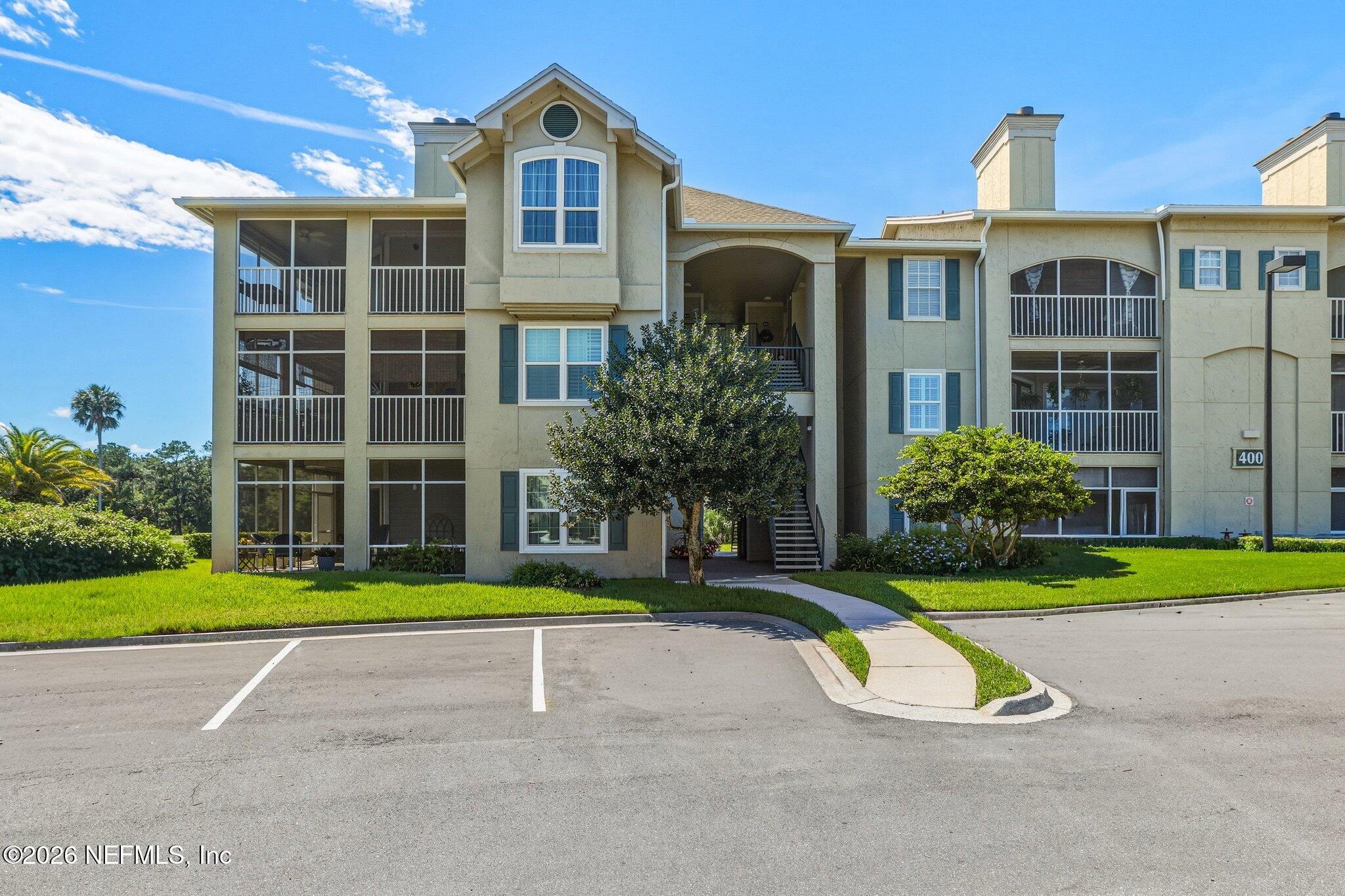 400 Sandiron Circle 424 — photo
