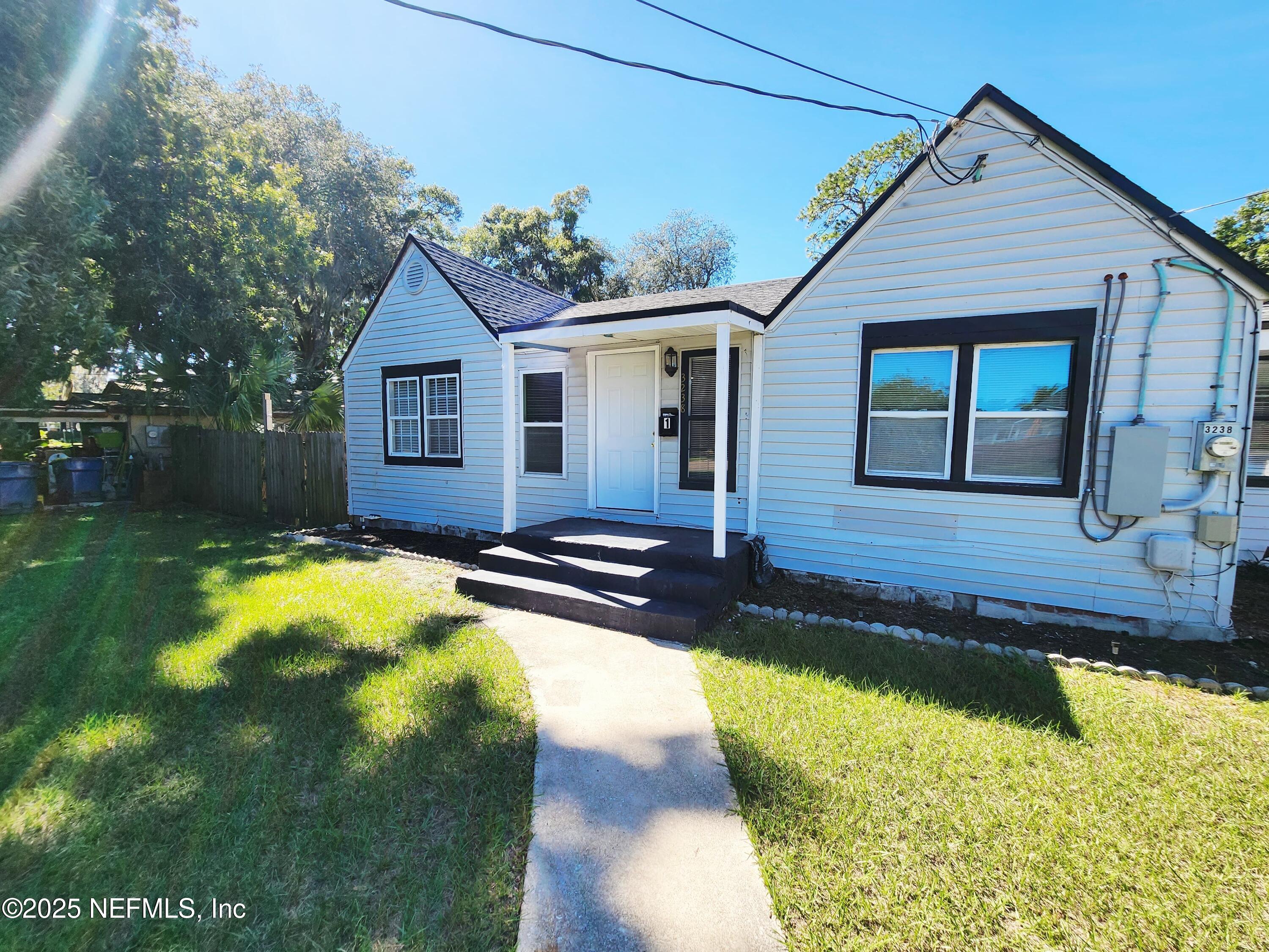 3238 Townsend Boulevard — photo