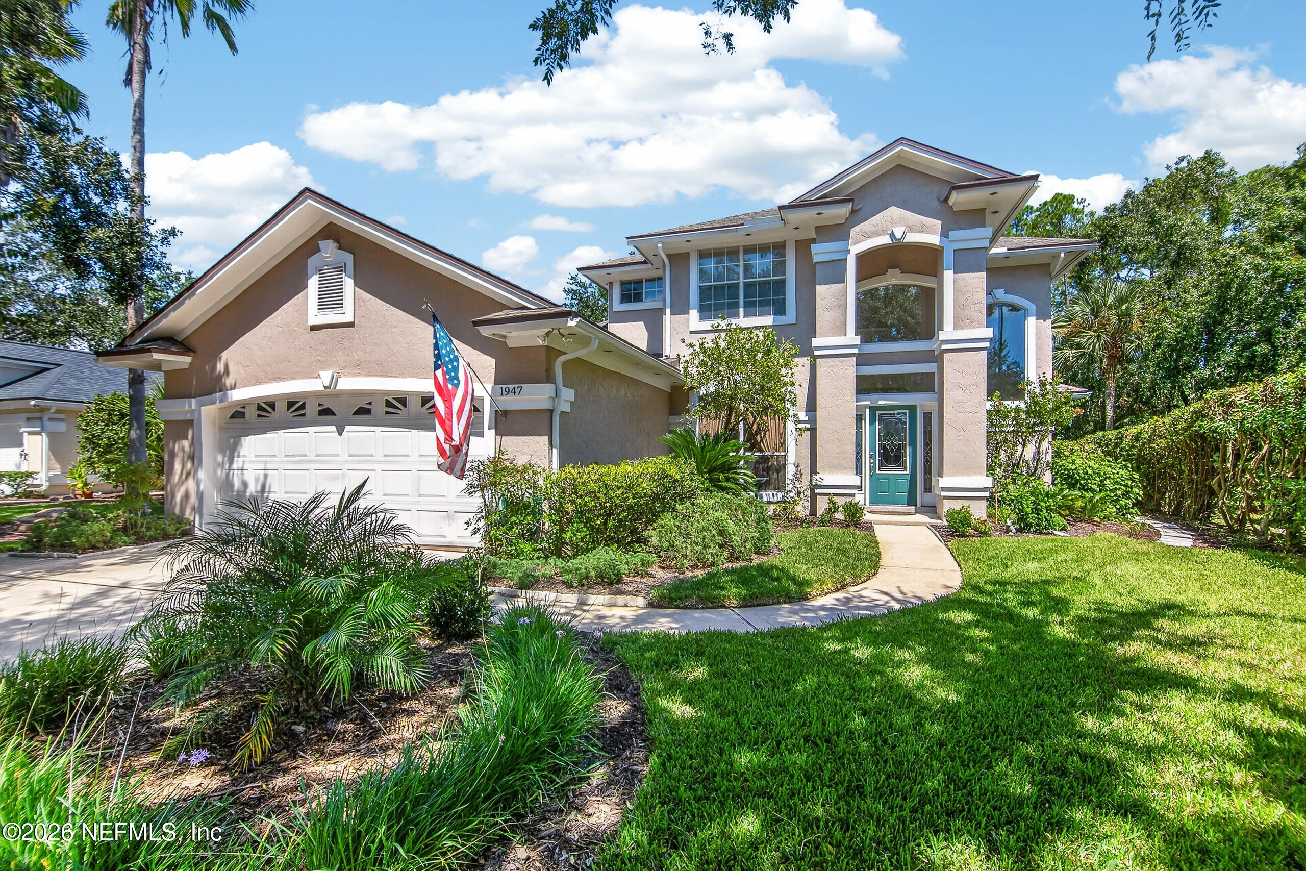 1947 Green Heron Point — photo