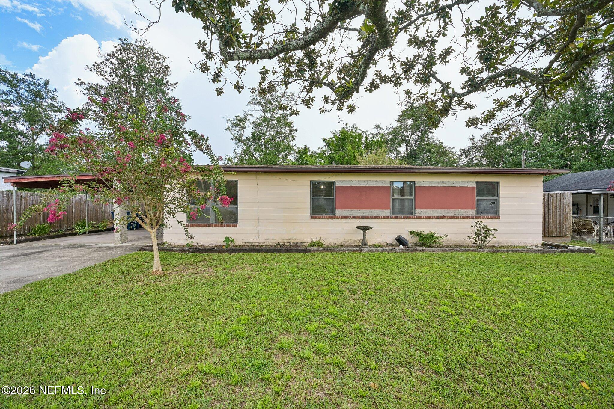 10549 Abilene Road — photo