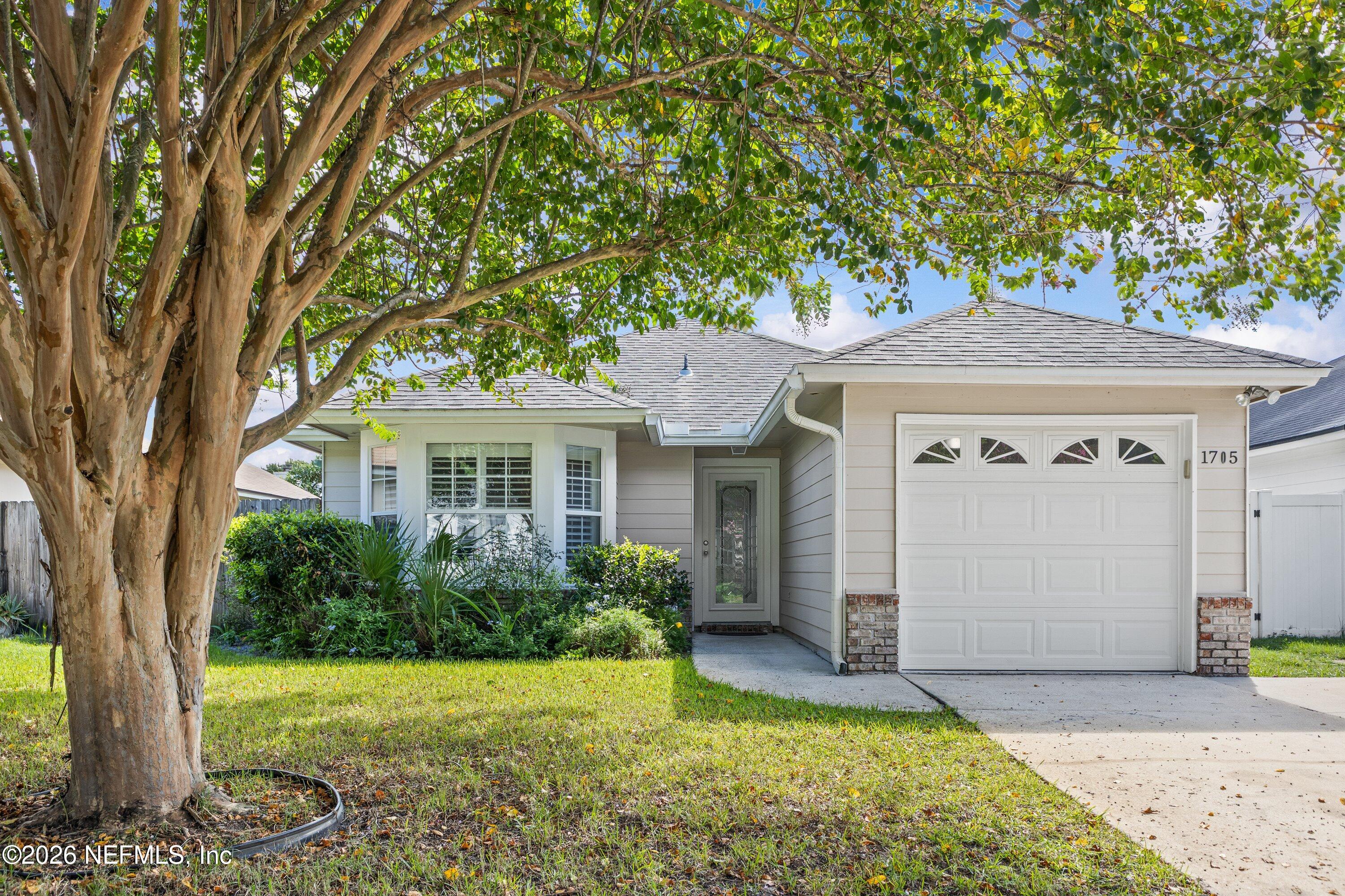 1705 Ashmore Green Drive — photo