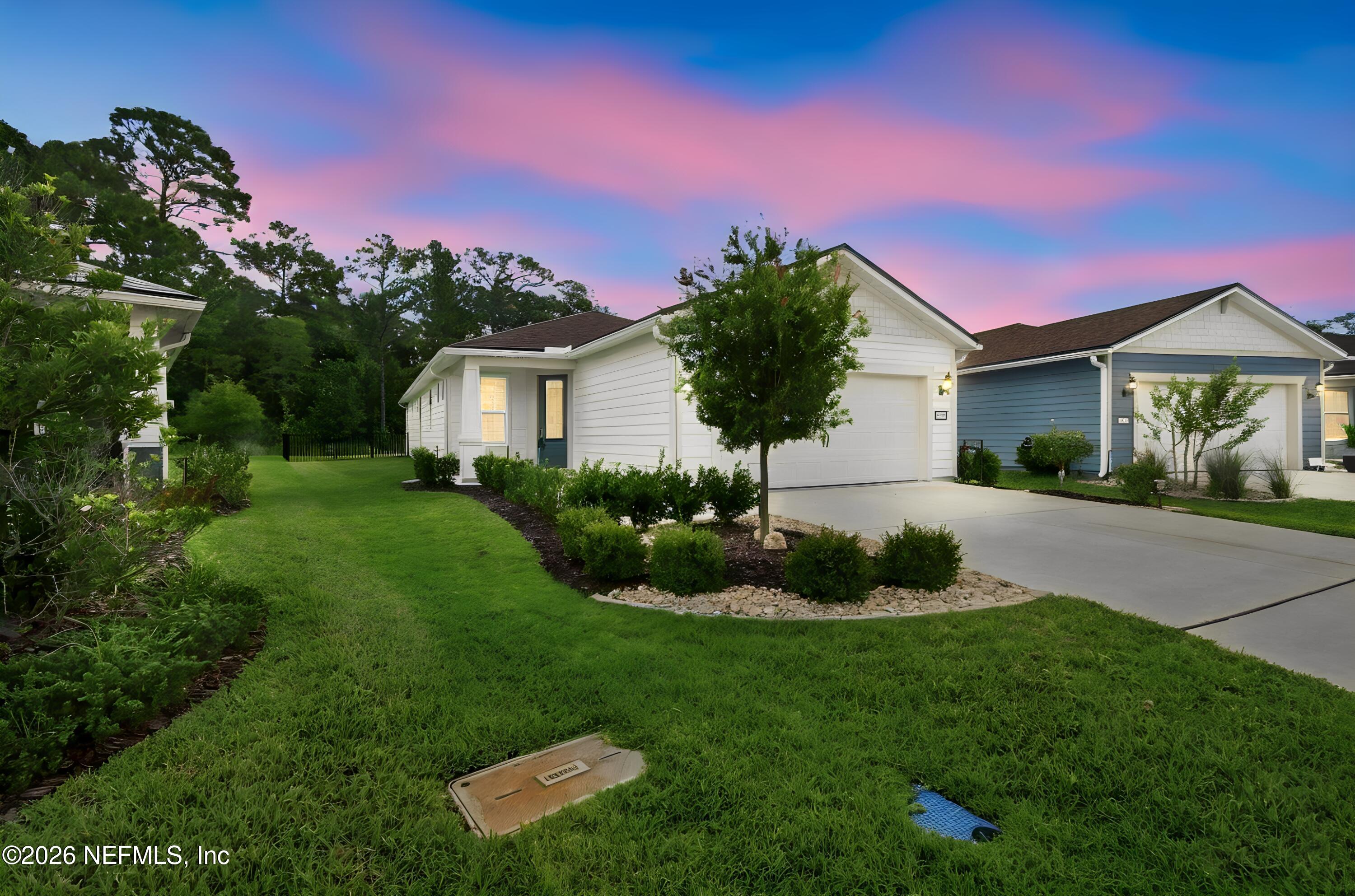 135 Fairlake Circle — photo