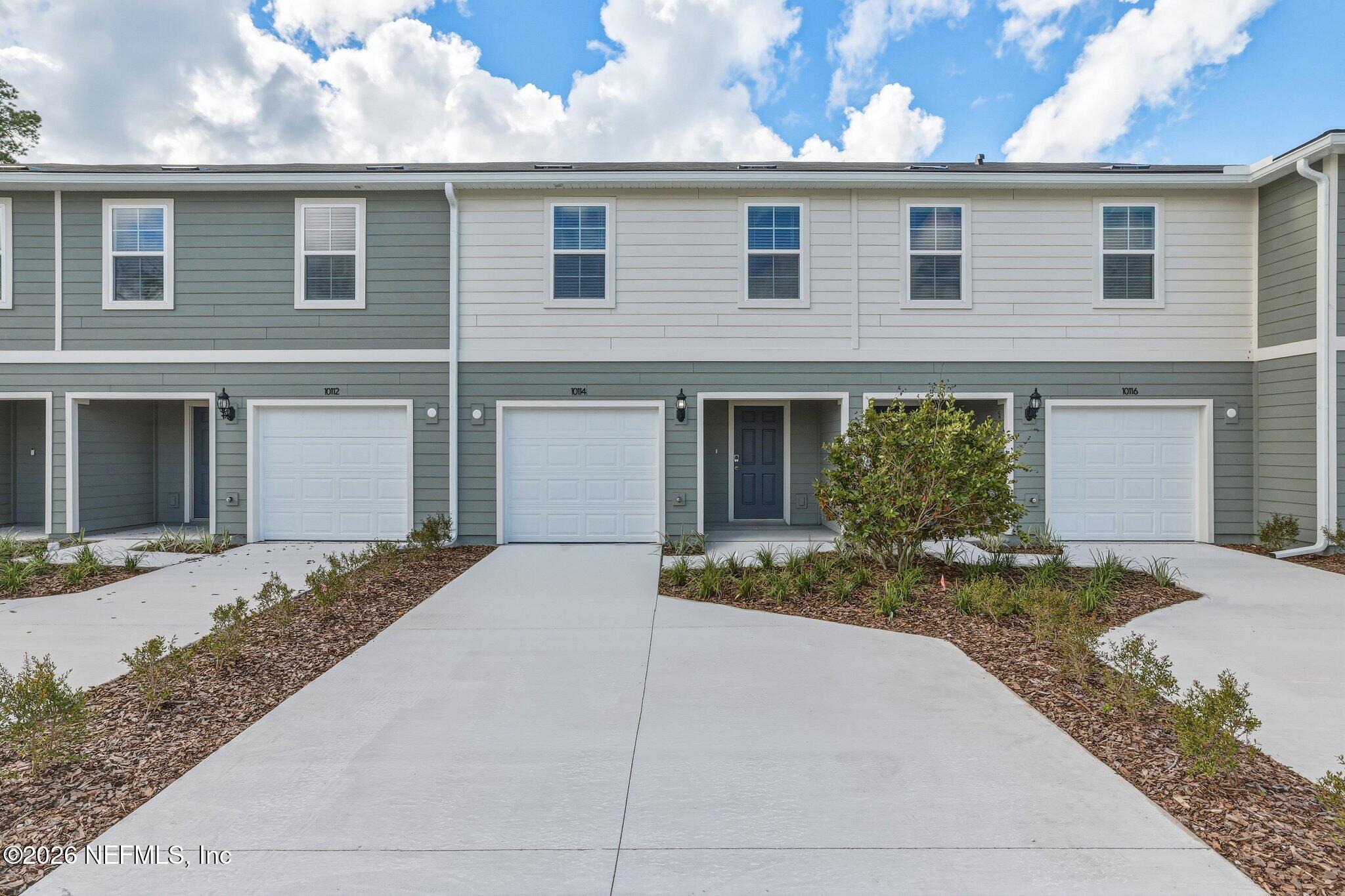 10112 Whistling Pine Court — photo