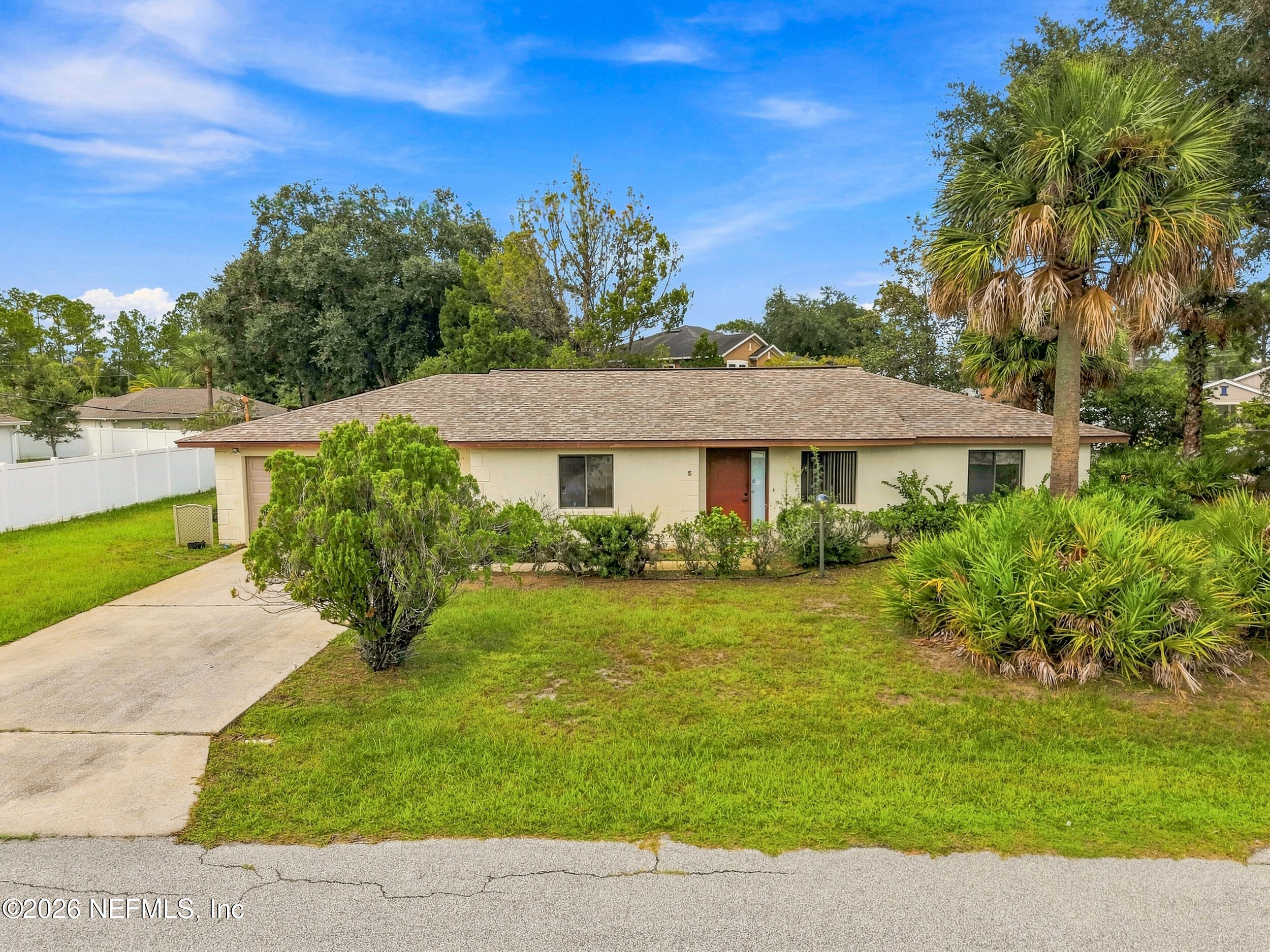 5 White Hall Drive — photo