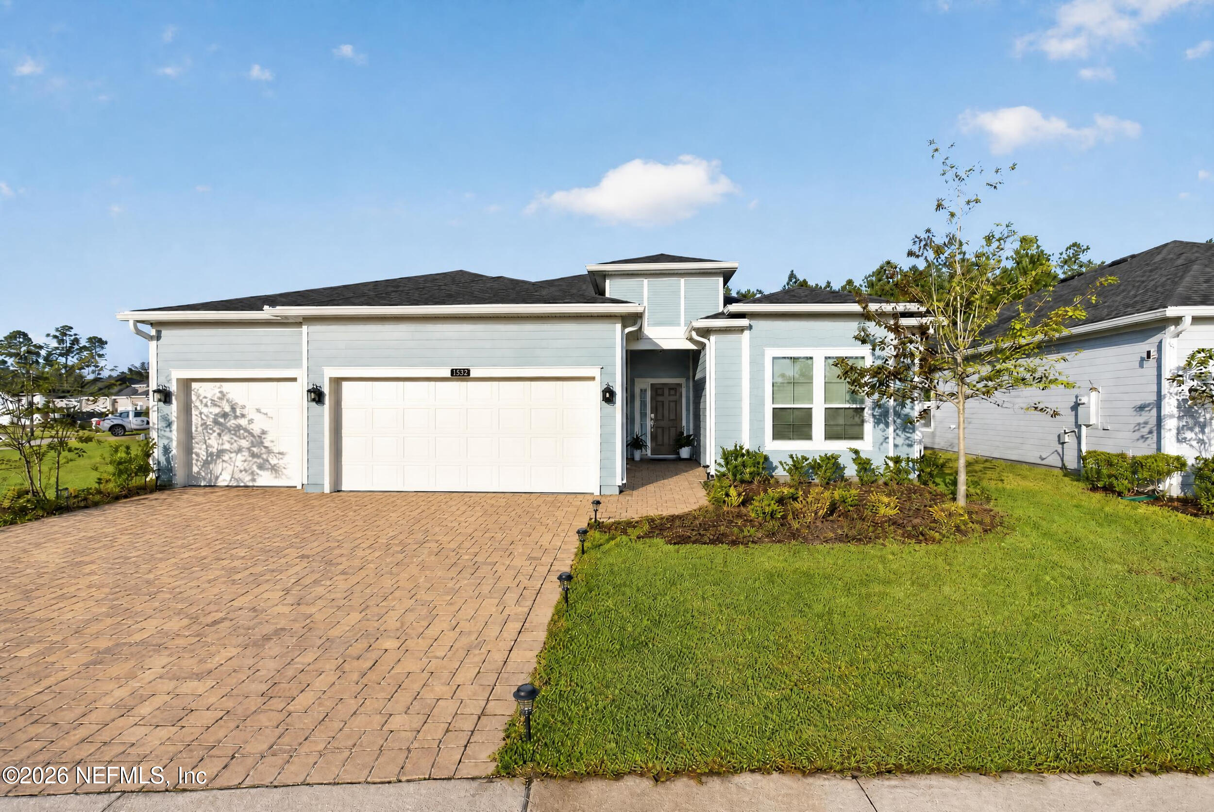1532 Lachlan Circle — photo