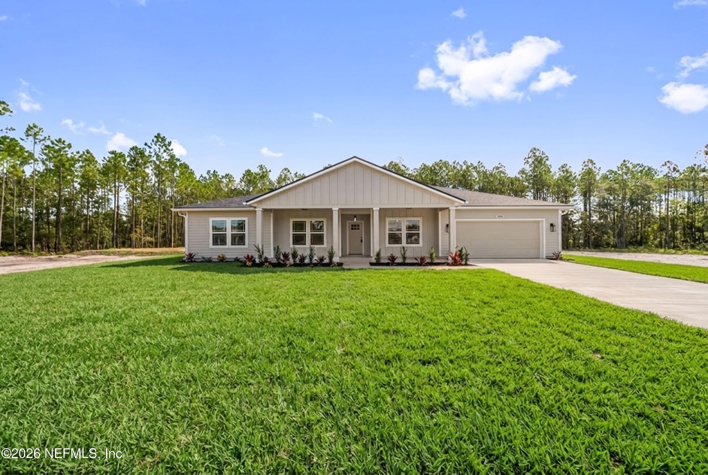 14035 Dunroven Drive — photo