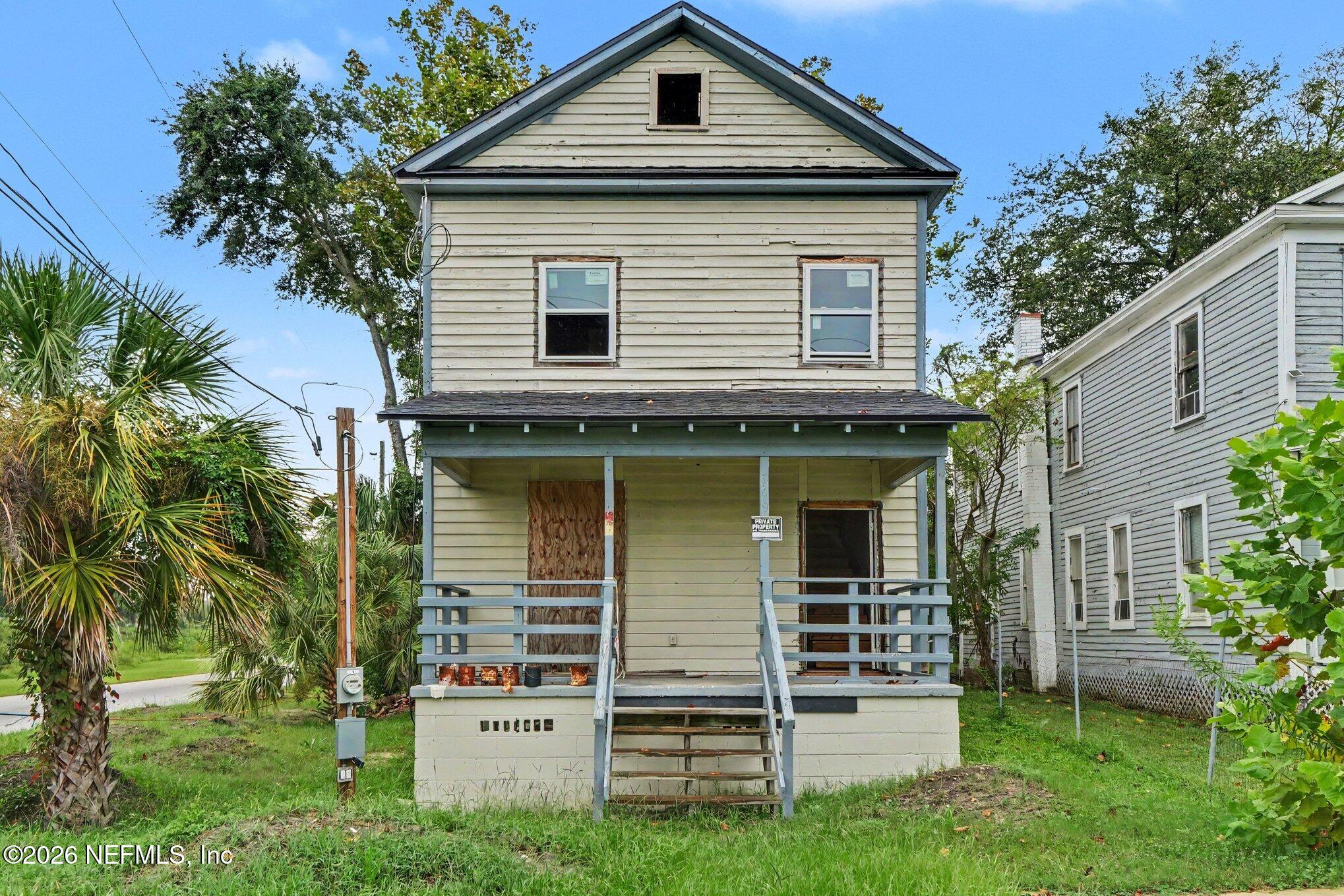 309 Nixon Street — photo