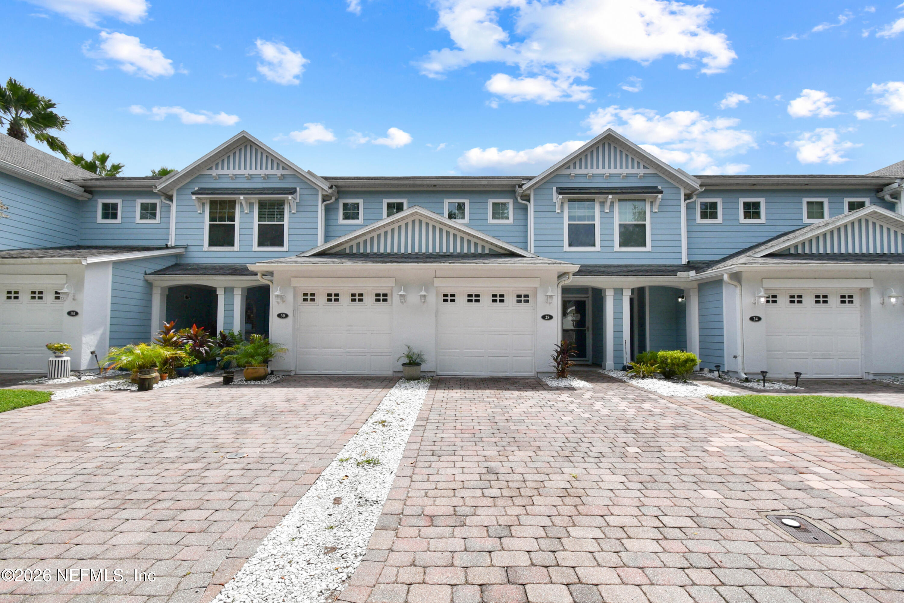 28 Islander Court — photo