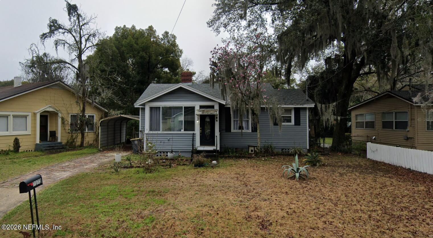 7173 Lucky Drive W — photo