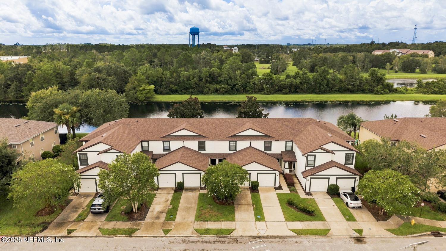 499 Cabernet Place — photo