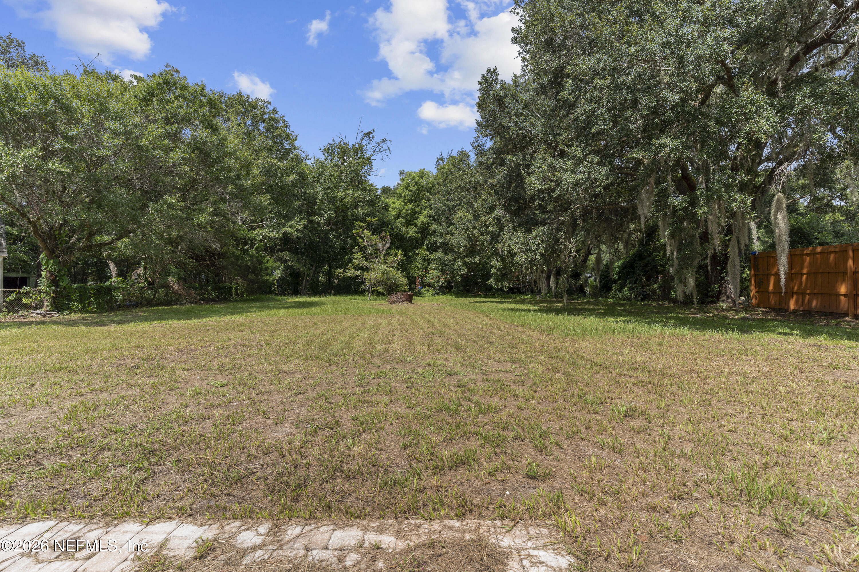 13606 Lanier Road — photo