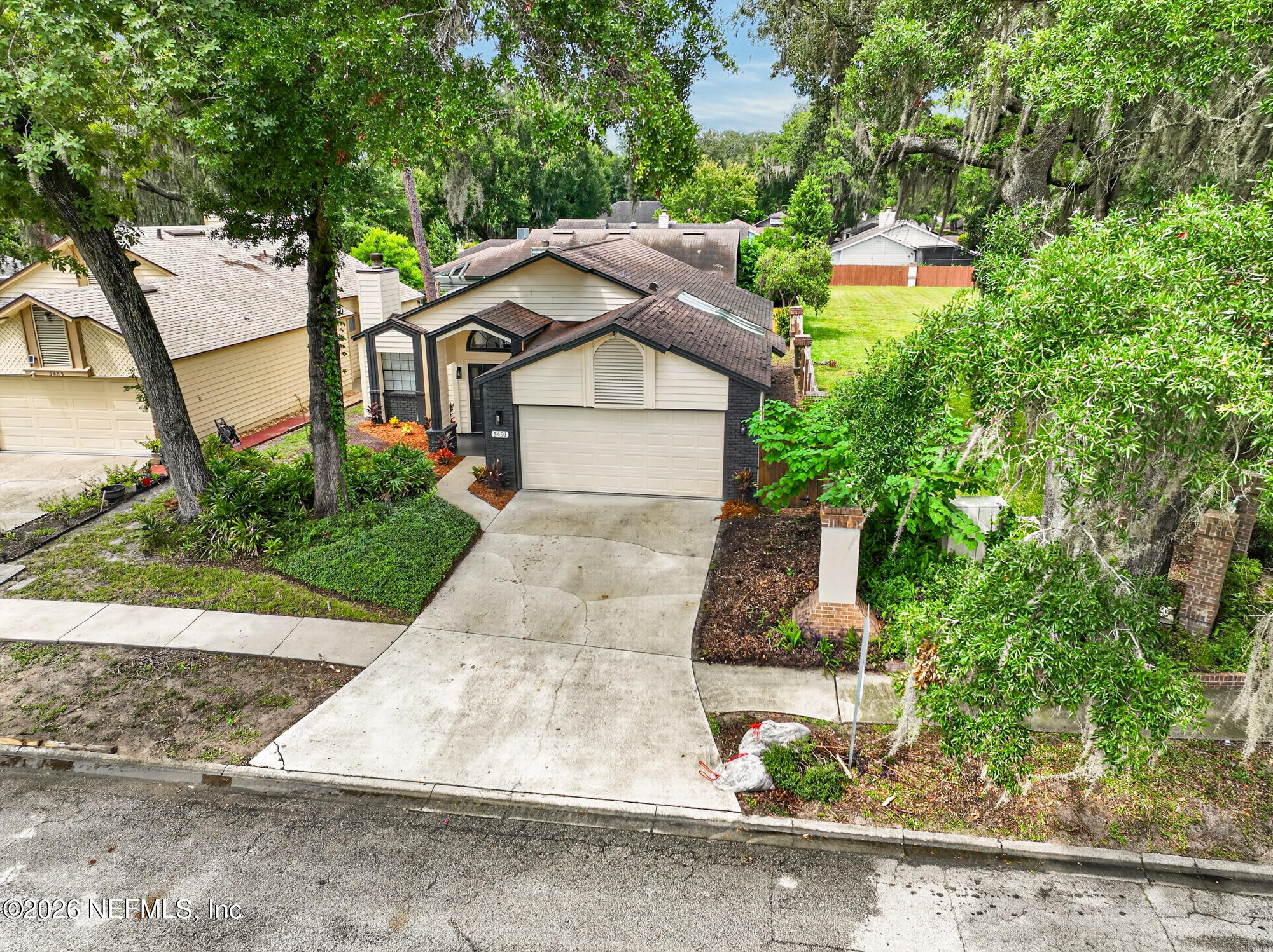 5491 Fort Caroline Road — photo