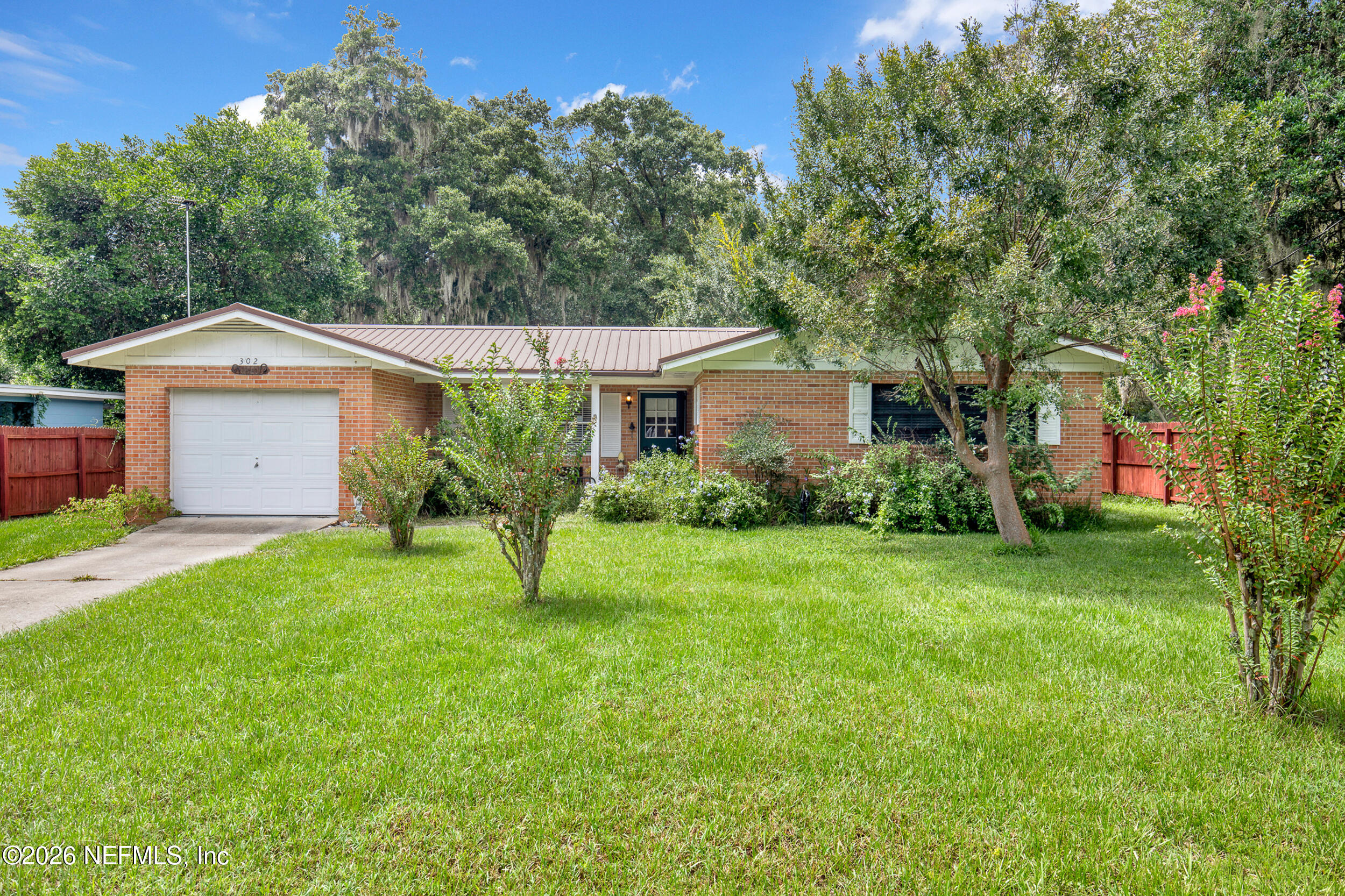 302 Westover Circle — photo