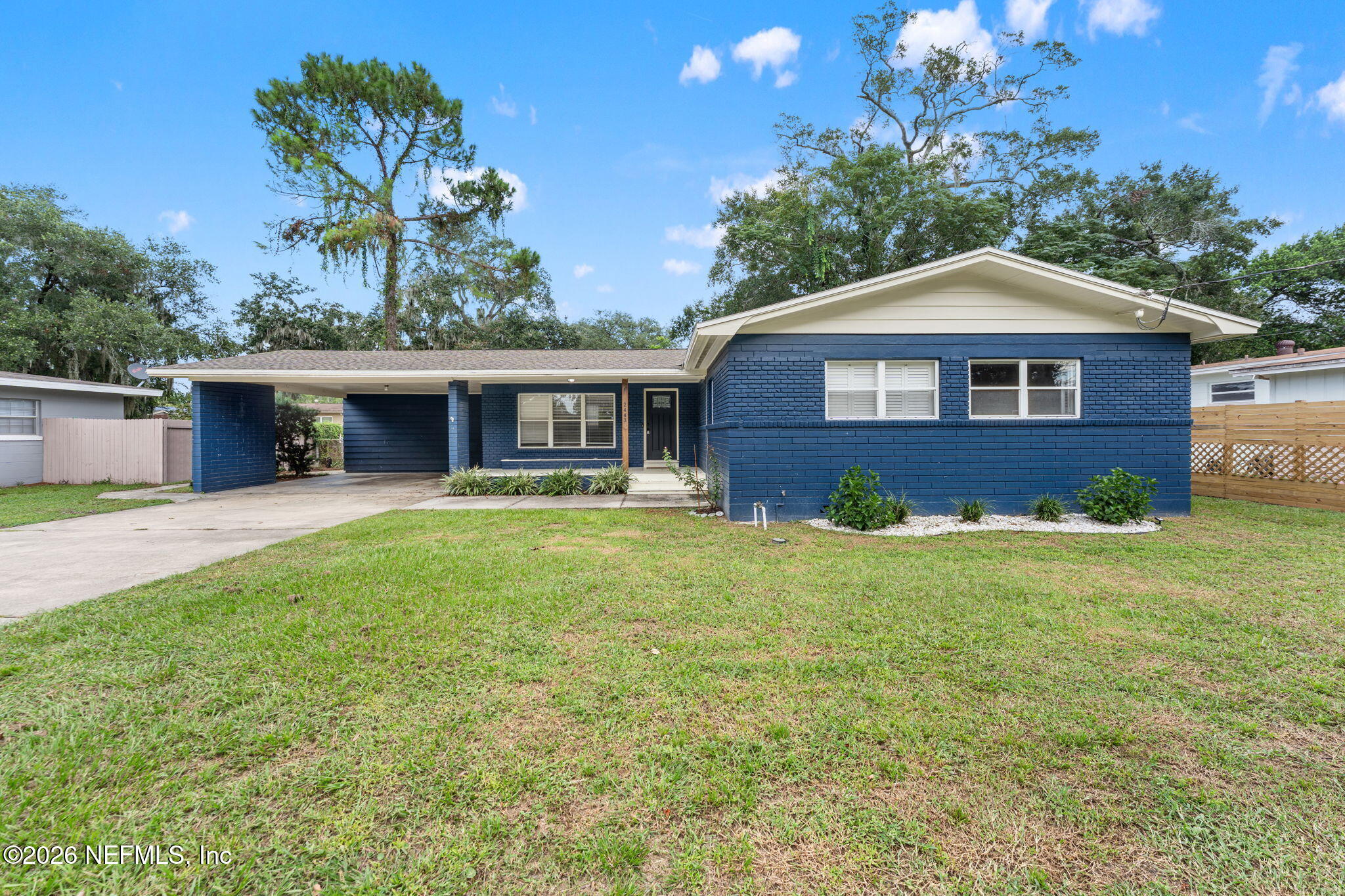 2443 Ironwood Drive — photo