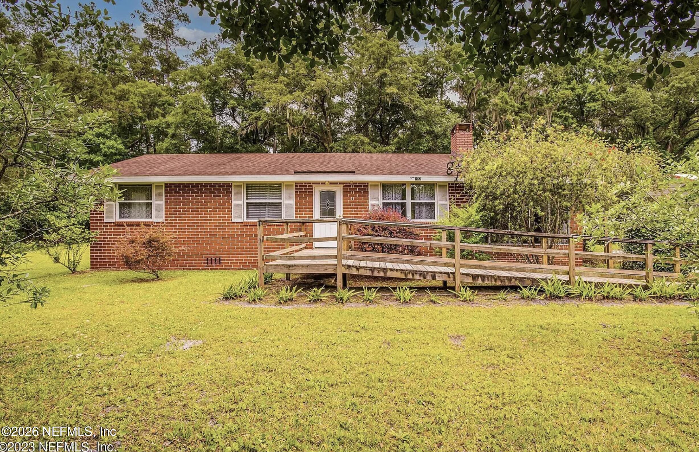 450370 State Road 200 — photo