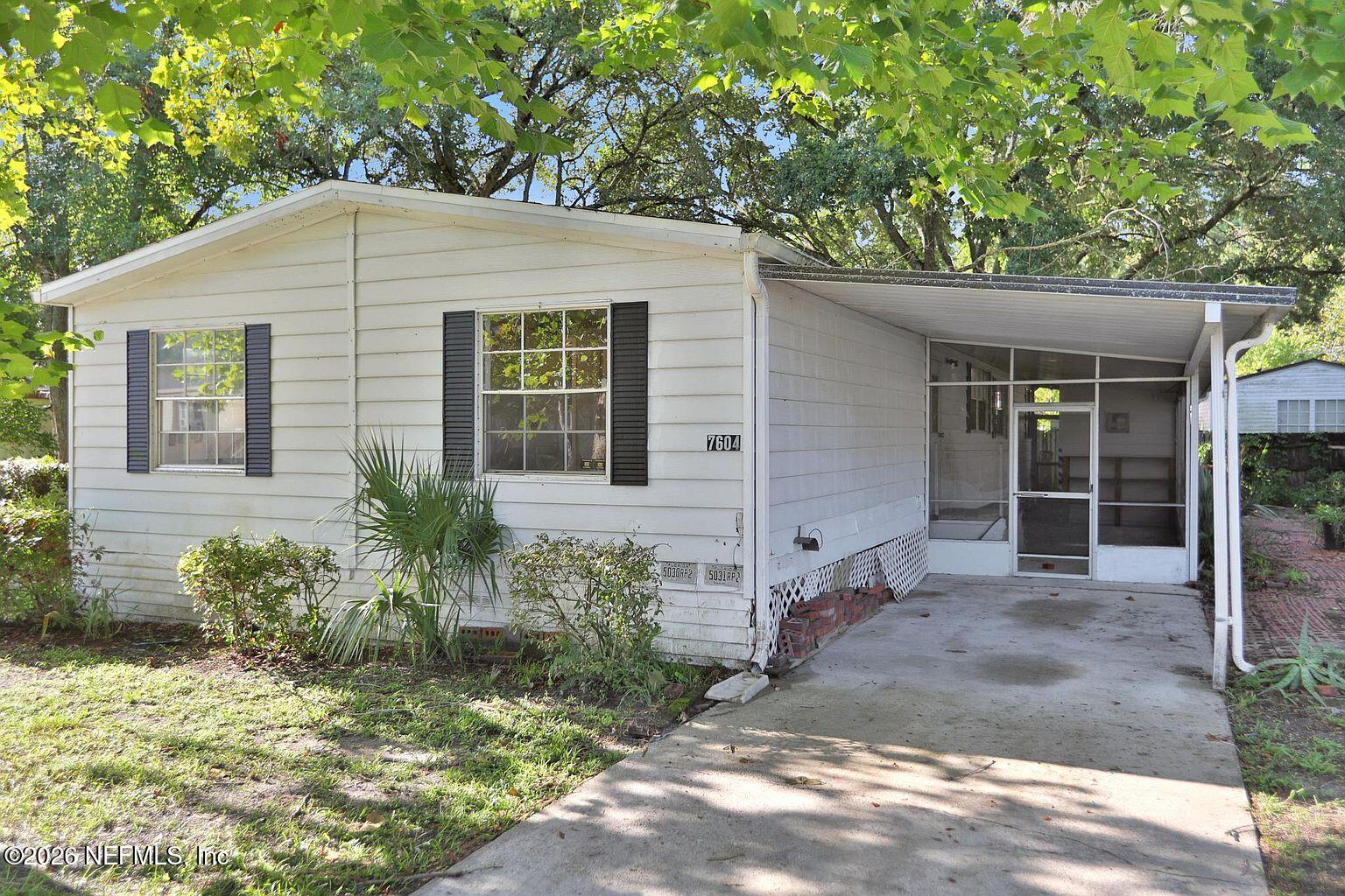 7604 Sunwood Drive — photo