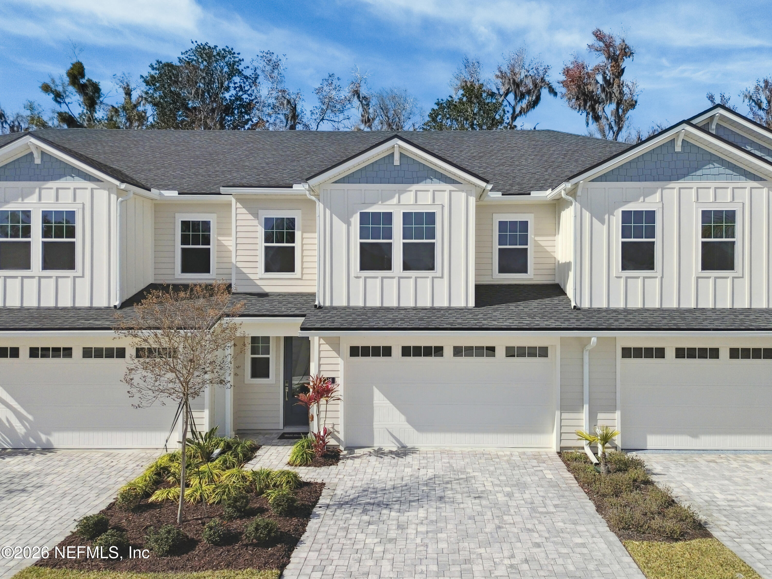 317 Oakmoss Drive — photo