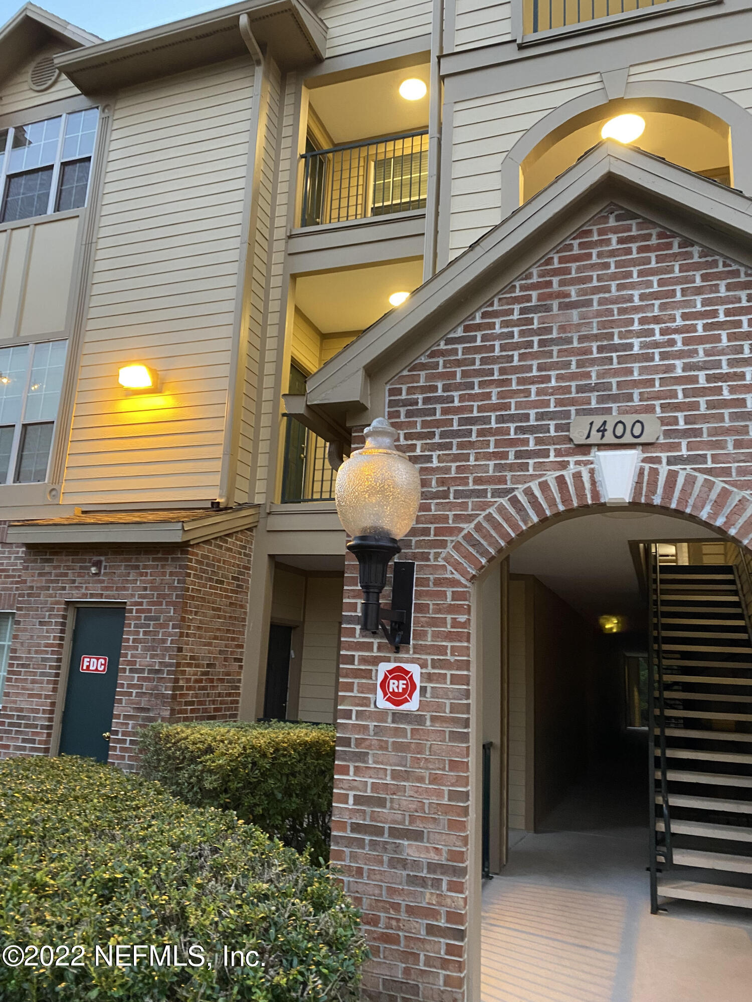7800 Point Meadows Drive 1431 — photo