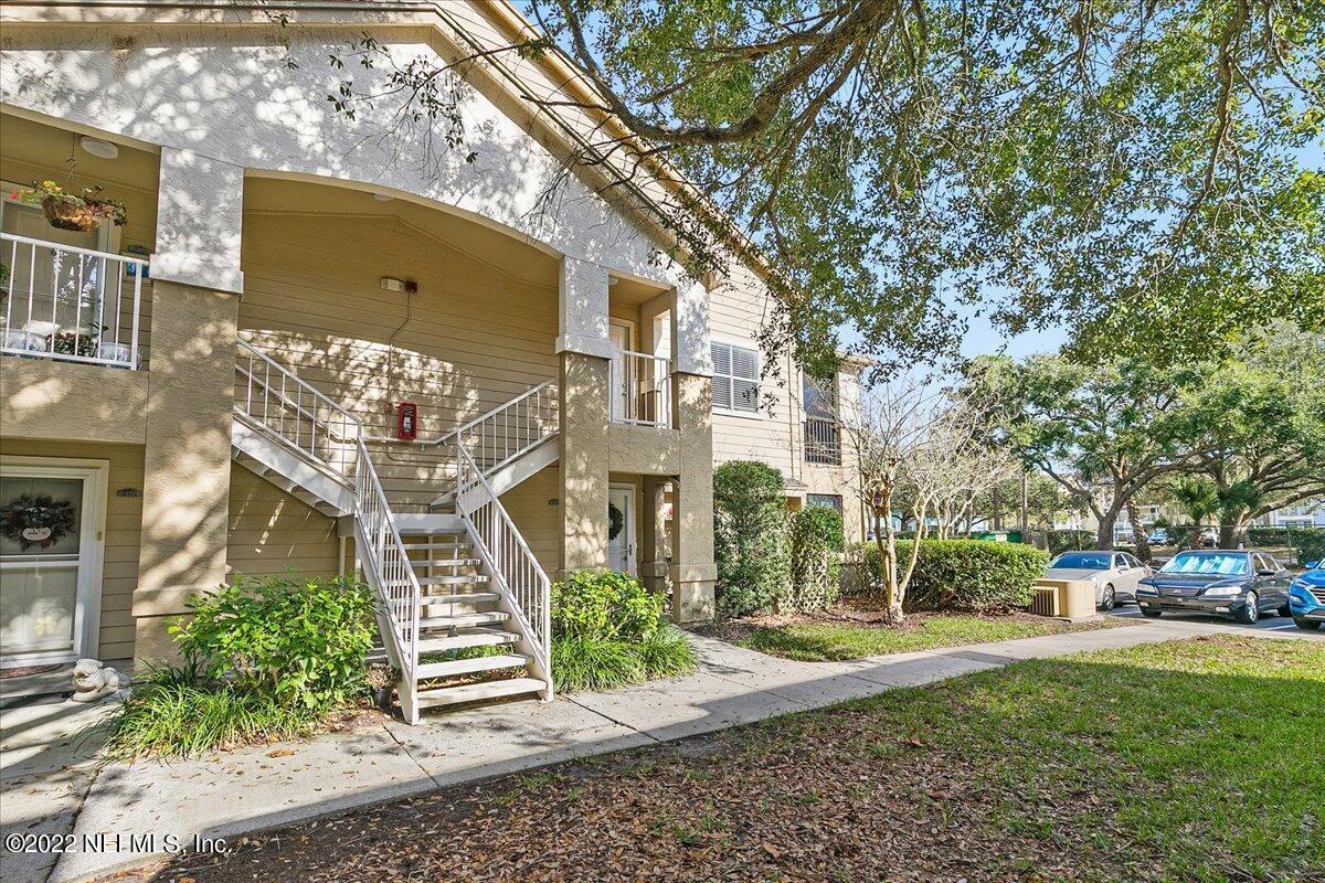 27 Arbor Club Drive 209 — photo