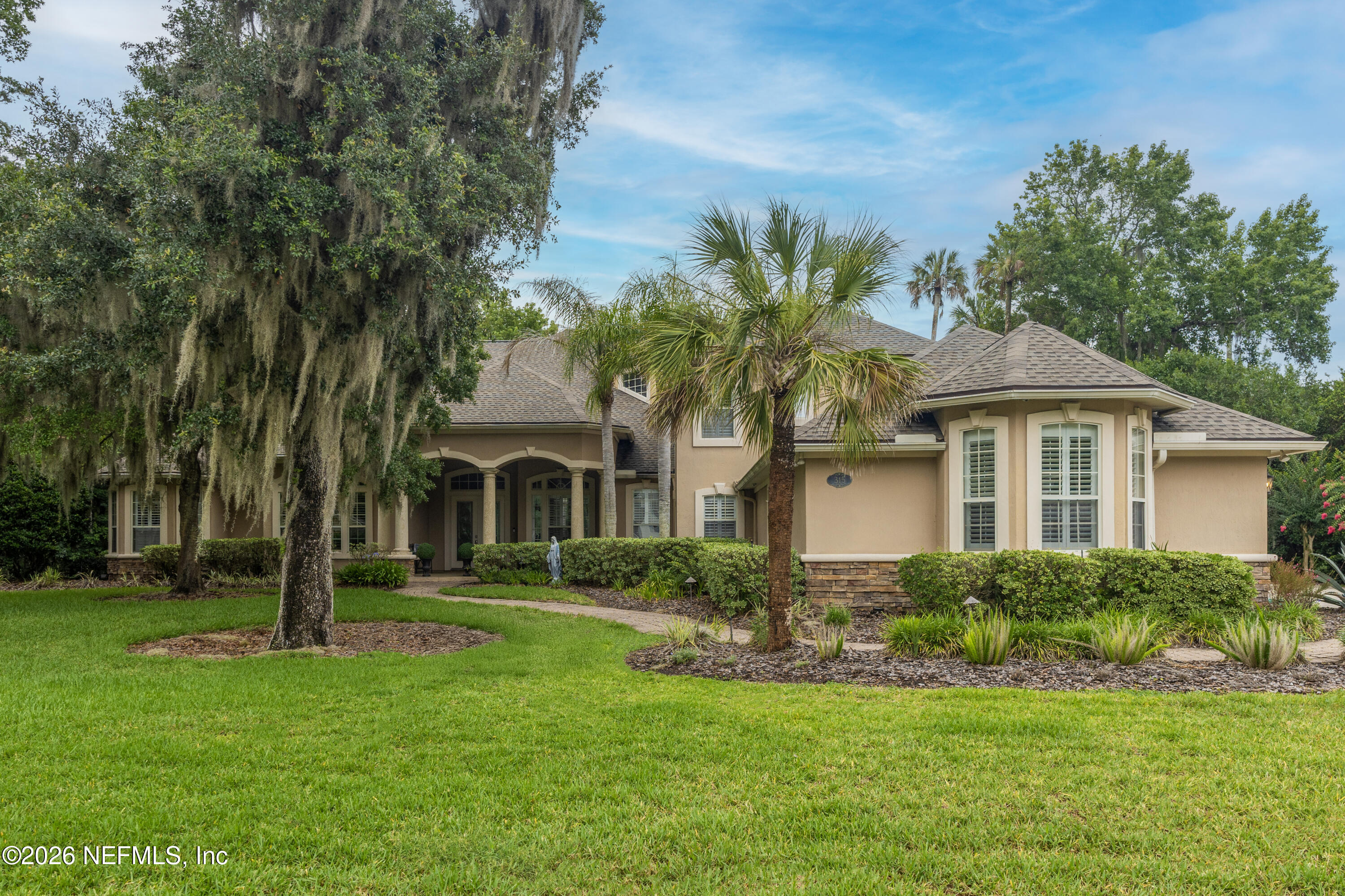 315 Clearwater Drive — photo