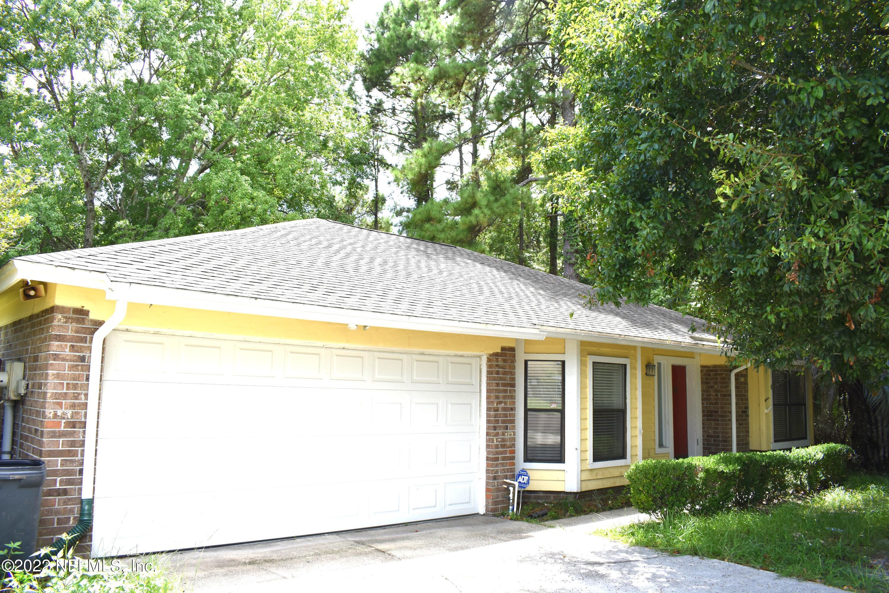 6555 Diamond Leaf Court S — photo