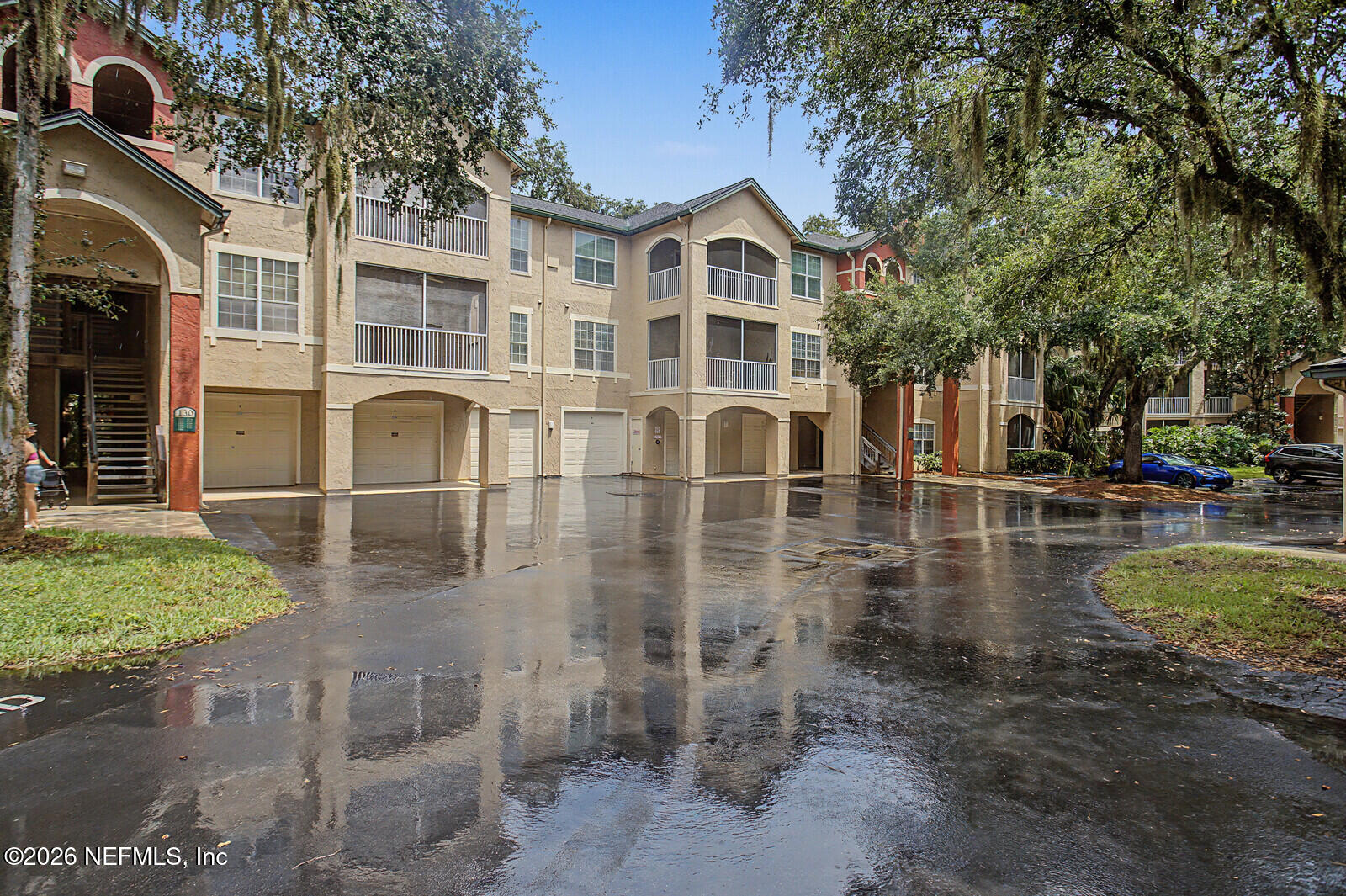 130 Veracruz Drive 718 — photo