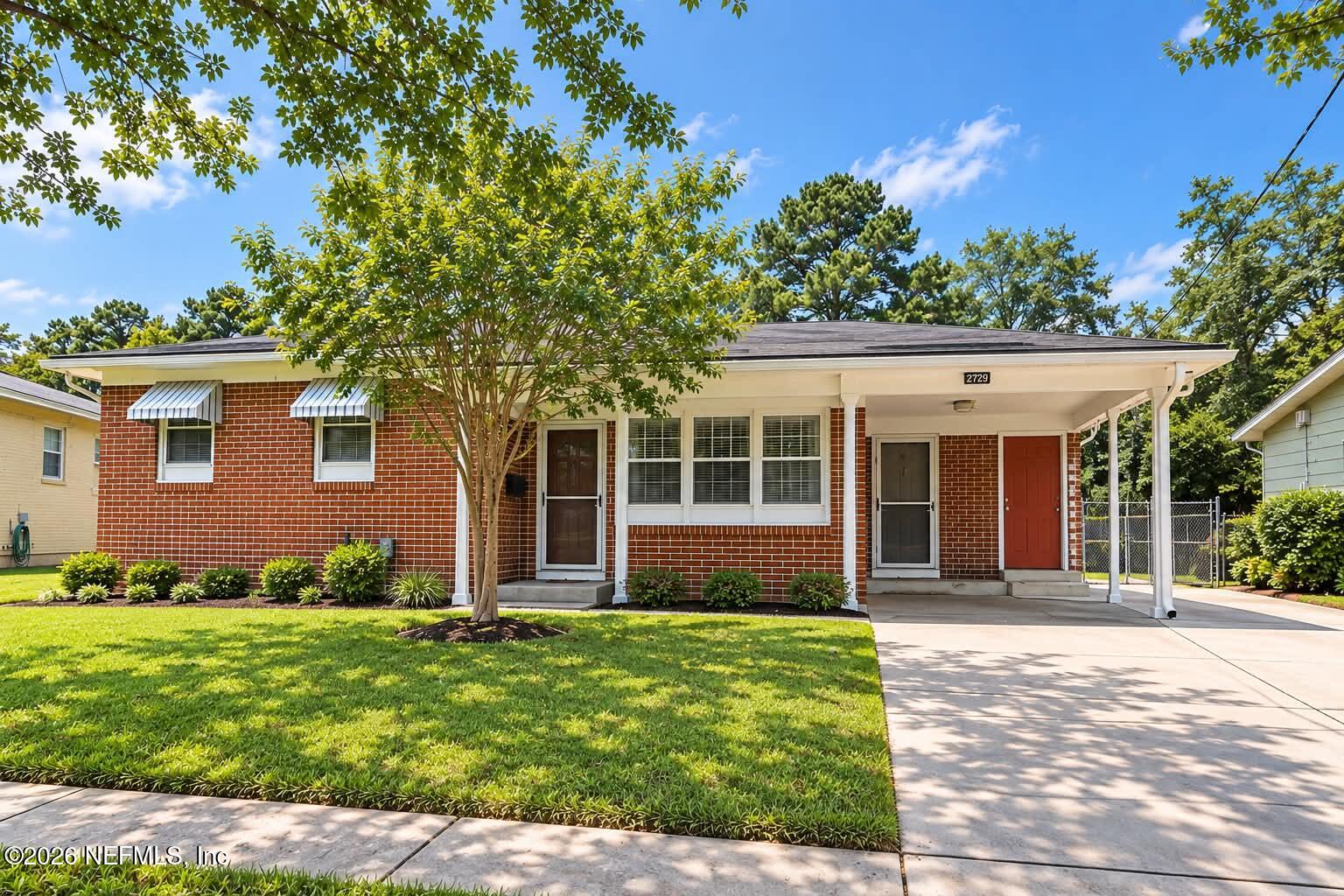 2729 W Sack Drive W — photo