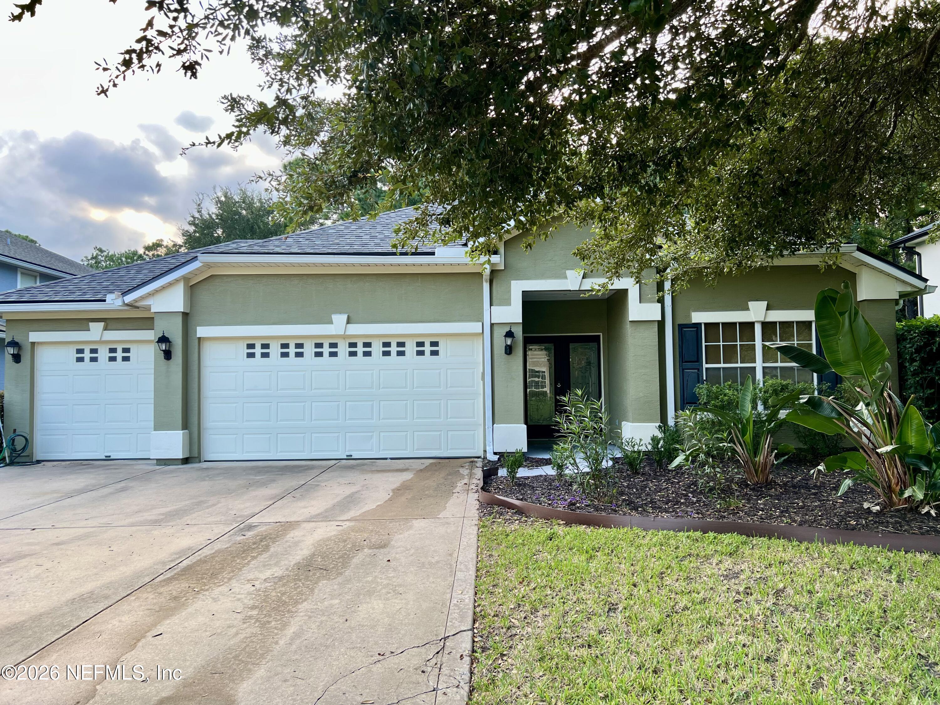 2272 W Clovelly Lane — photo