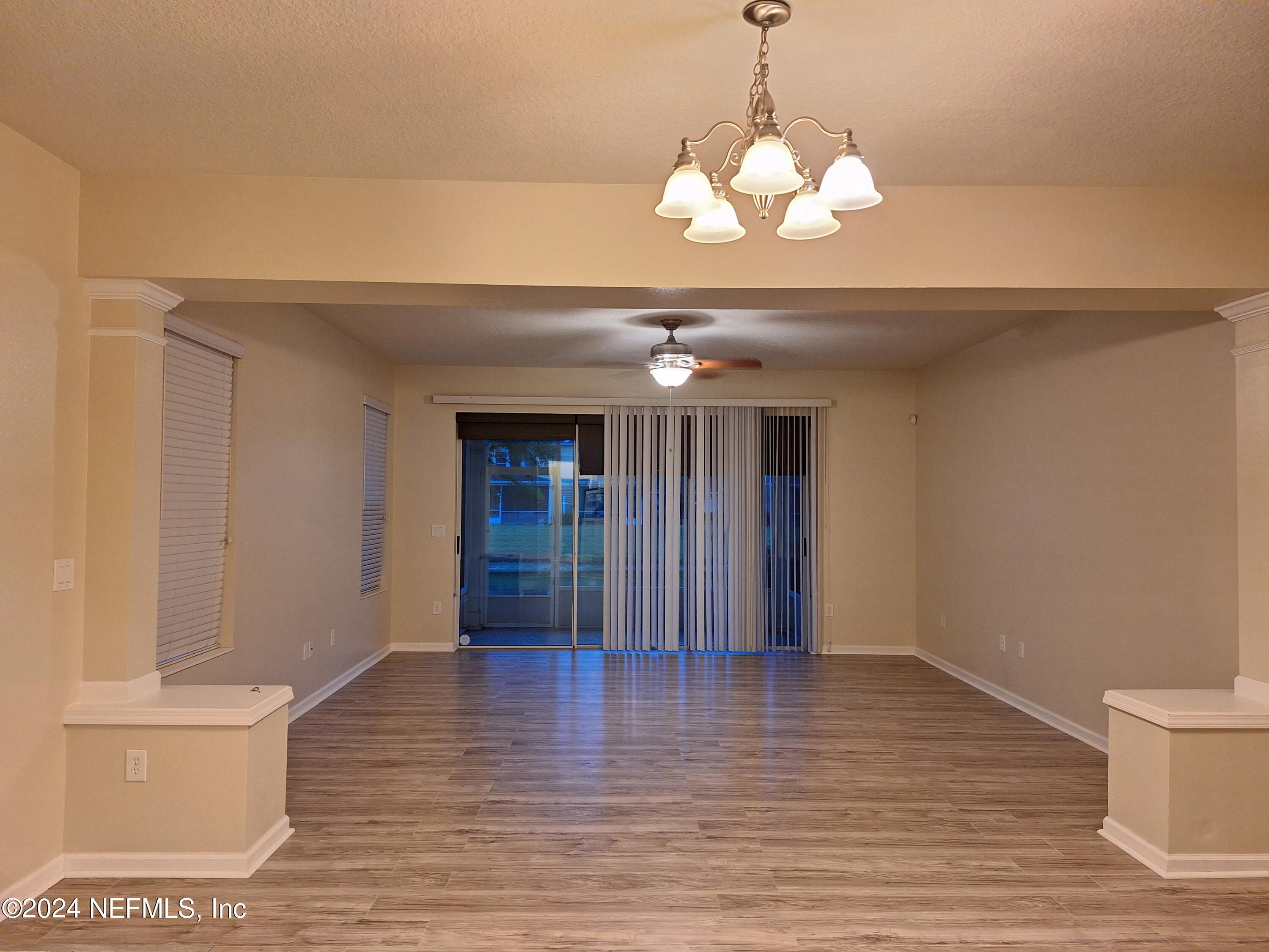 13410 English Peak Court — photo