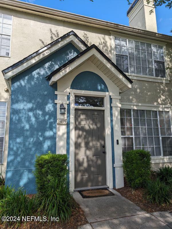 13703 Richmond Park Drive N 1405 — photo
