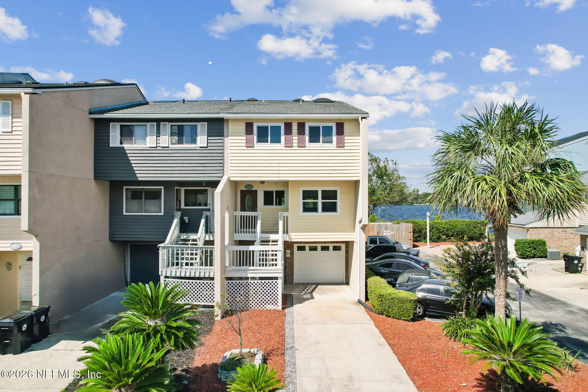 327 Scenic Point Lane — photo