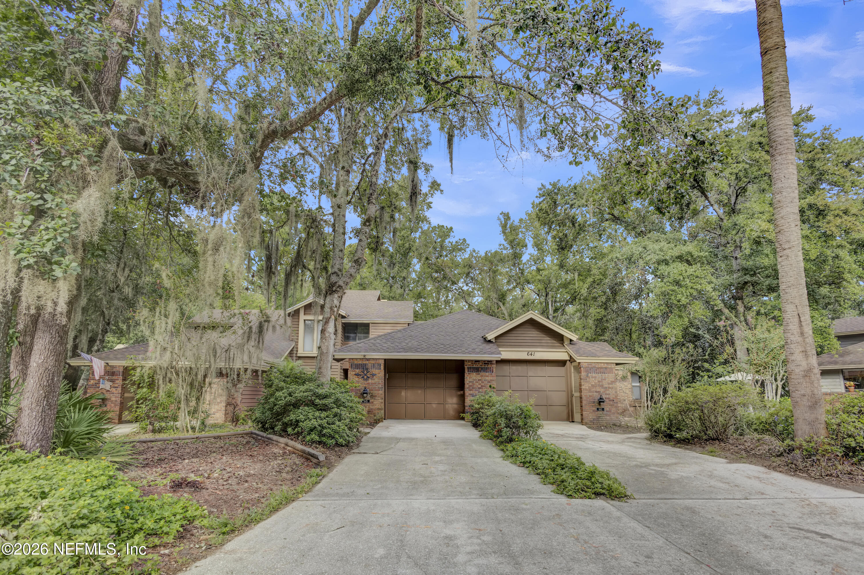 645 Wells Landing Drive — photo