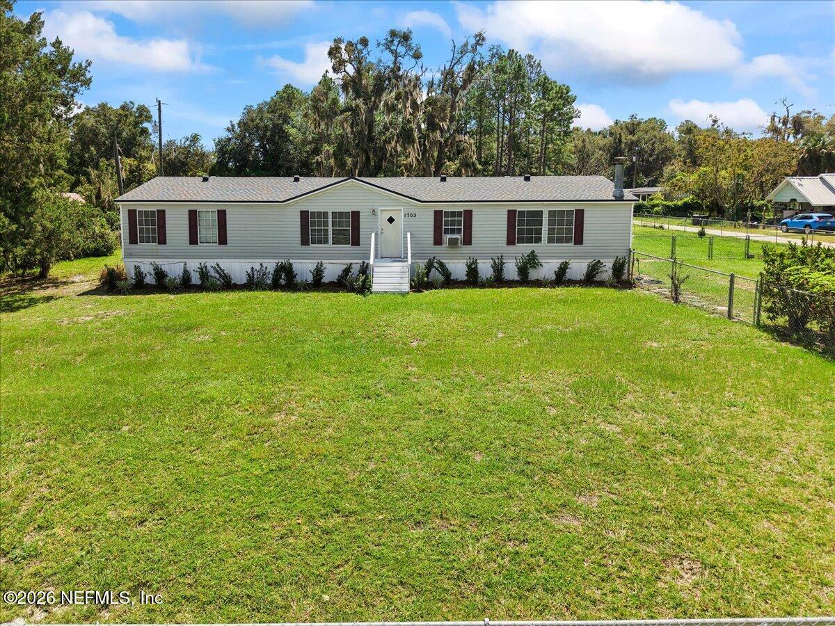 1703 Shedd Road — photo