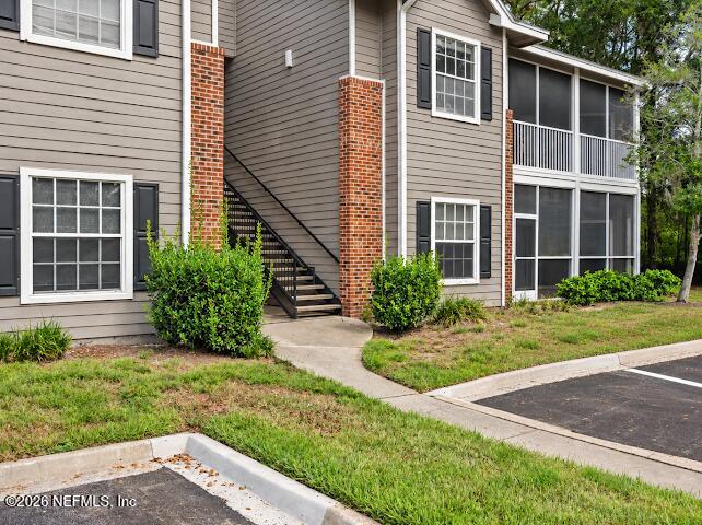 10000 Gate Parkway N 1615 — photo